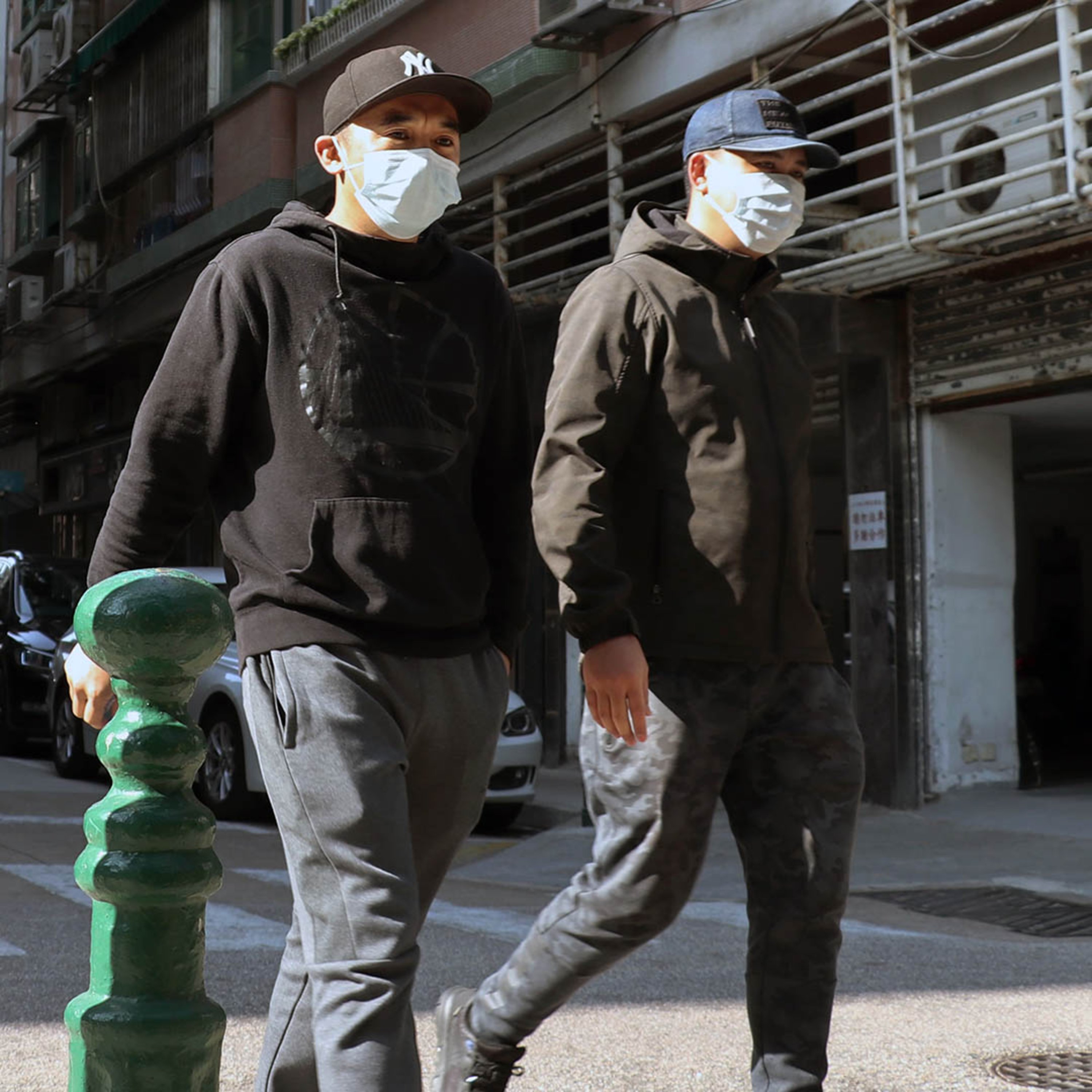 Episode 460: Coronavirus Update - How Many People Have Died In China? episode artwork
