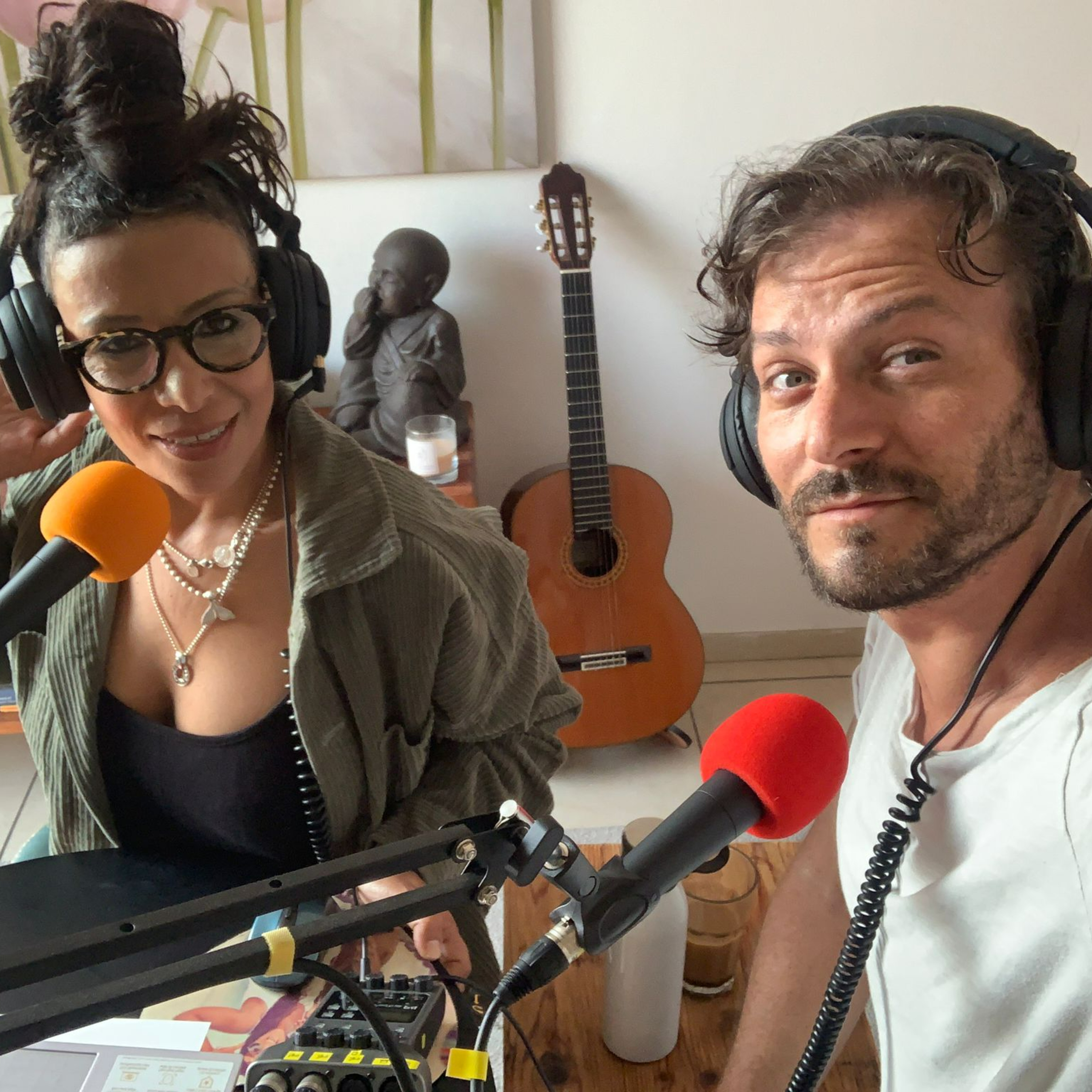  פרק 2 - האומץ לדבר פגישה עם אדריאנו חאובל  episode artwork