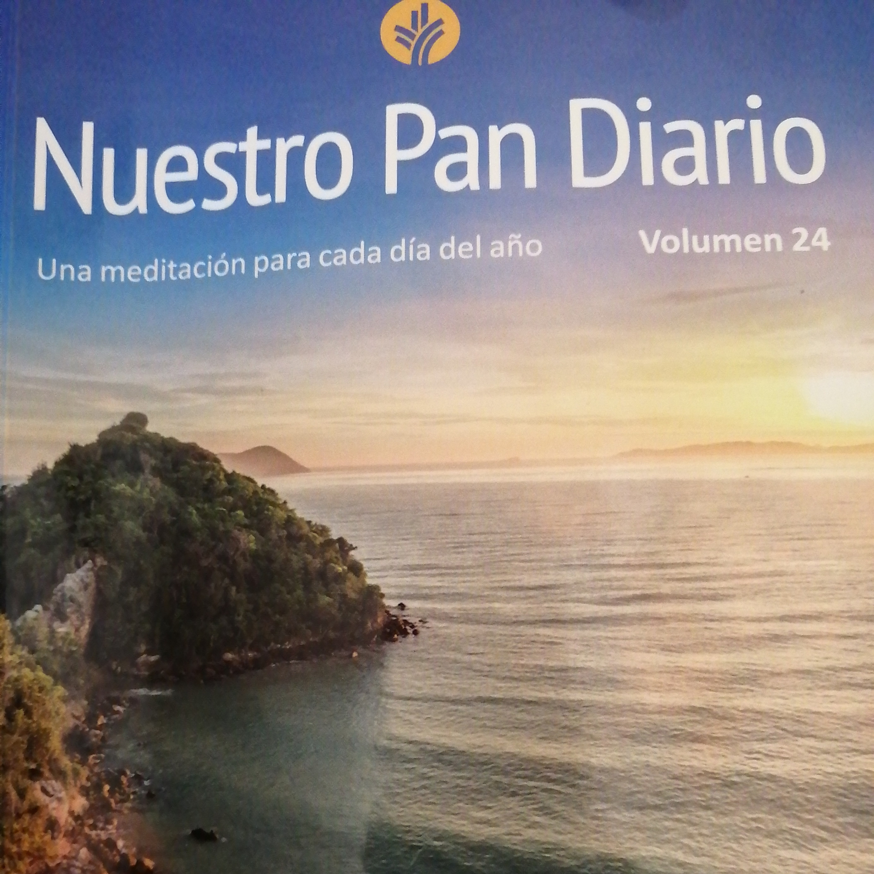 Portada de DEVOCIÓNAL DIARIO FAMILIAR