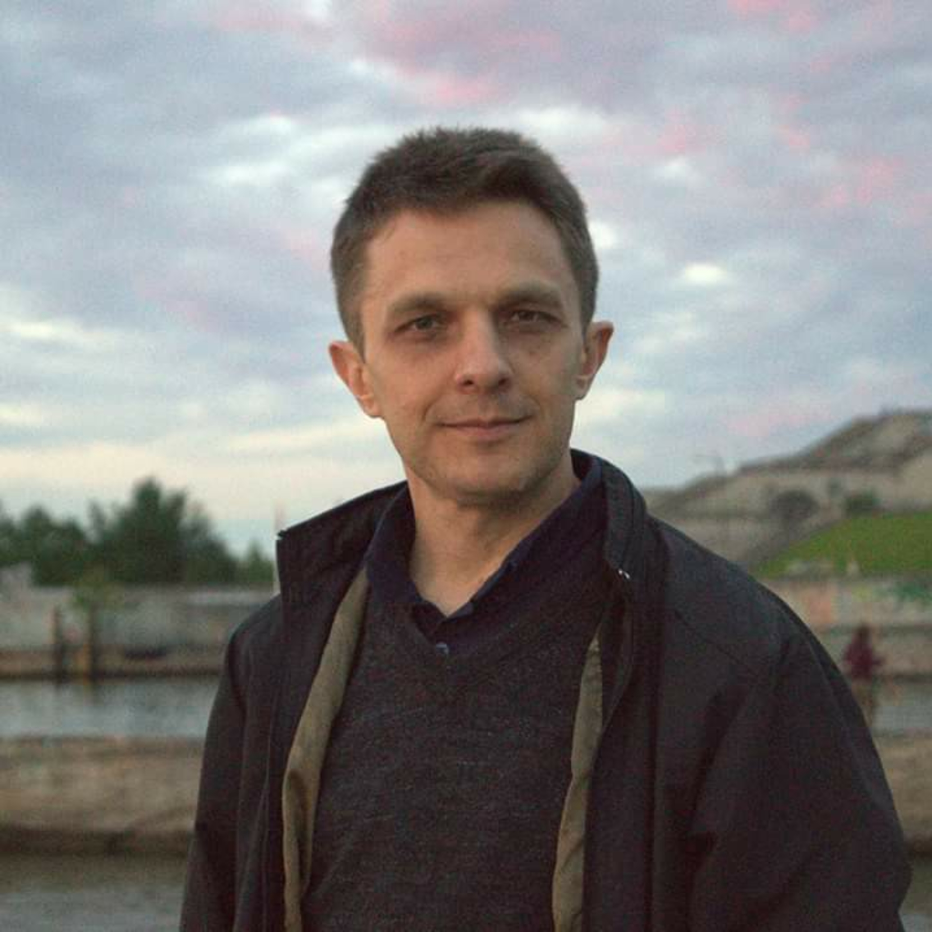 Інтерв'ю - Іван Кундеренко - яка різниця між християнством і самовдосконаленням? episode artwork