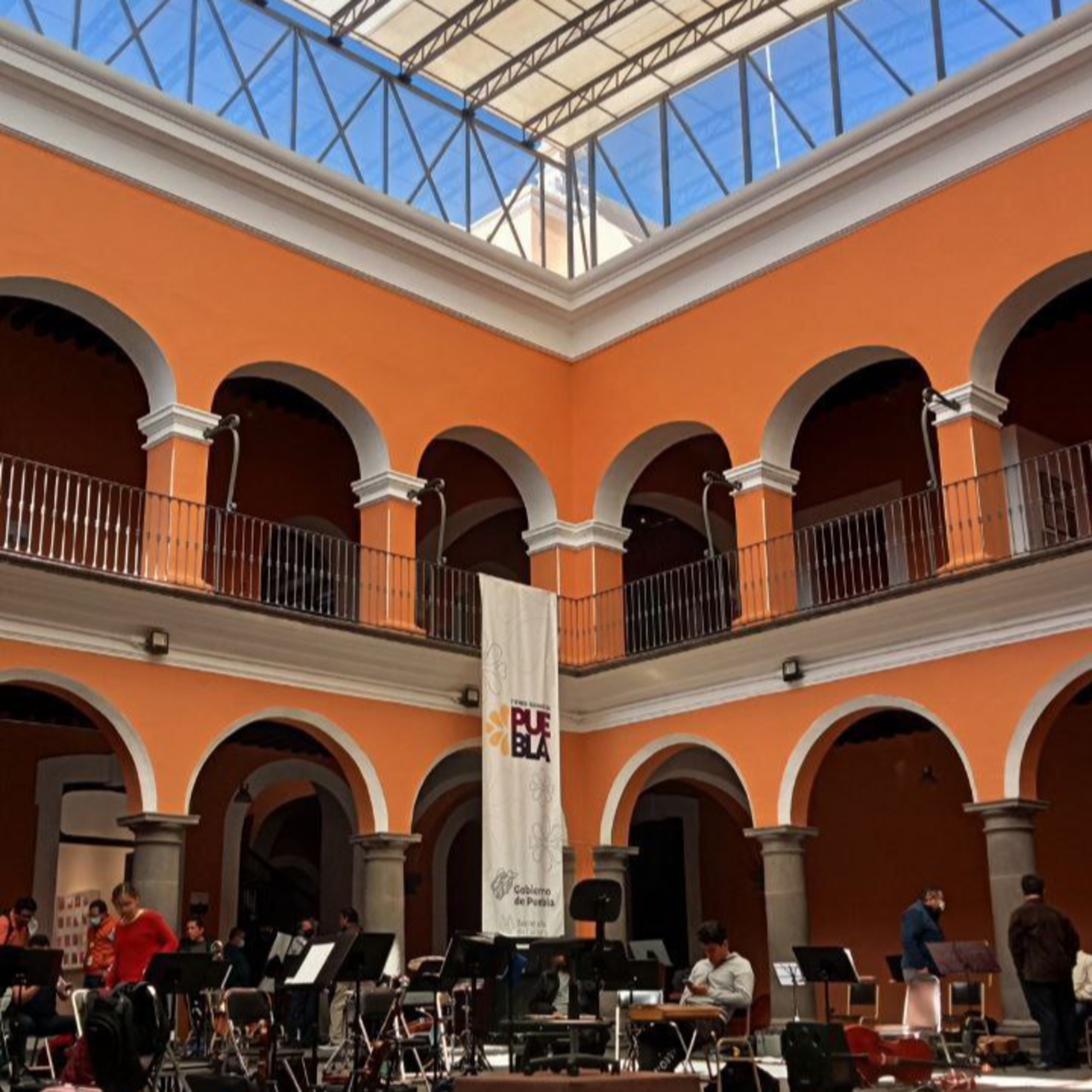 Entre López y Menéndez