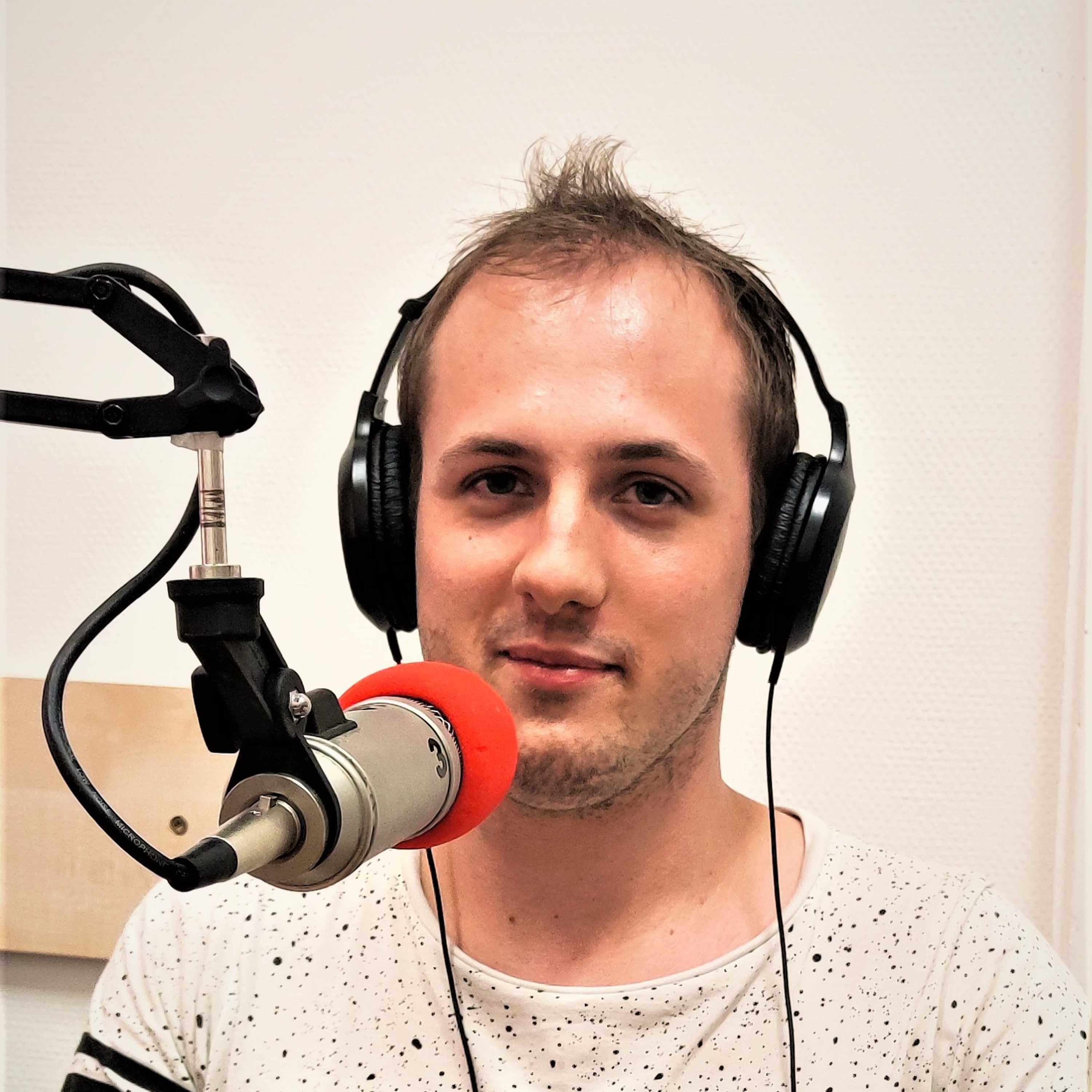 Kapocs Ifjúságsegítő Magazin