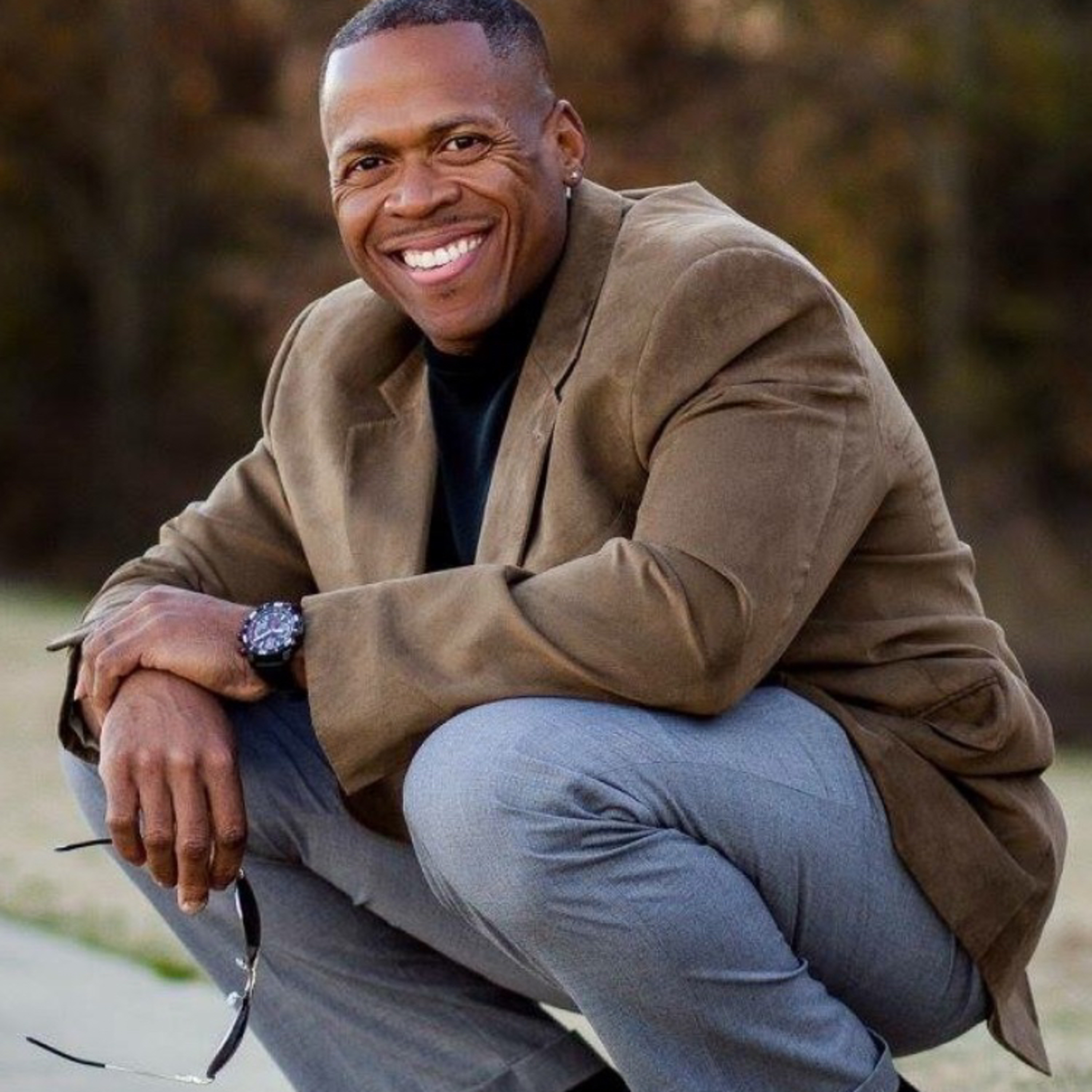 Trainers Spot! Stop being chased by Yourself