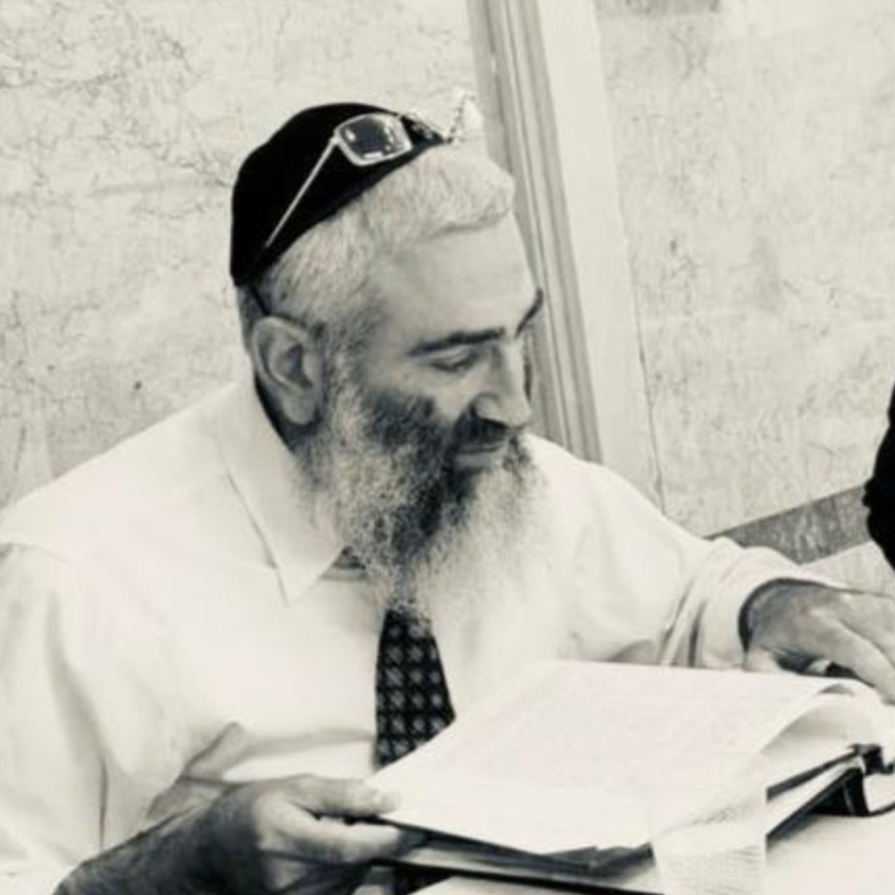 Rabbi Ezra Dayan - Nouri dayan episode artwork