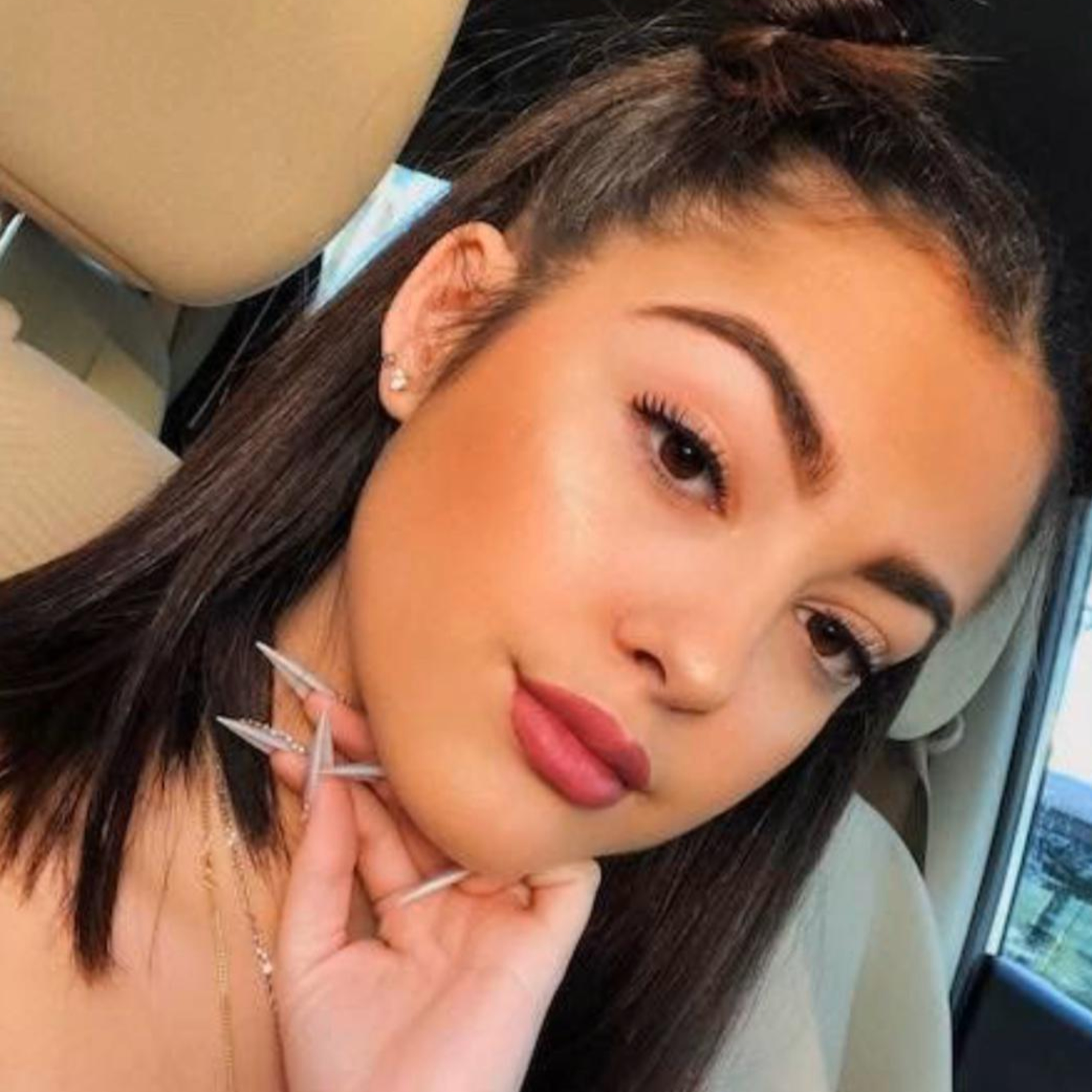 Malu Trevejo - Desde sus inicios a la fama episode artwork