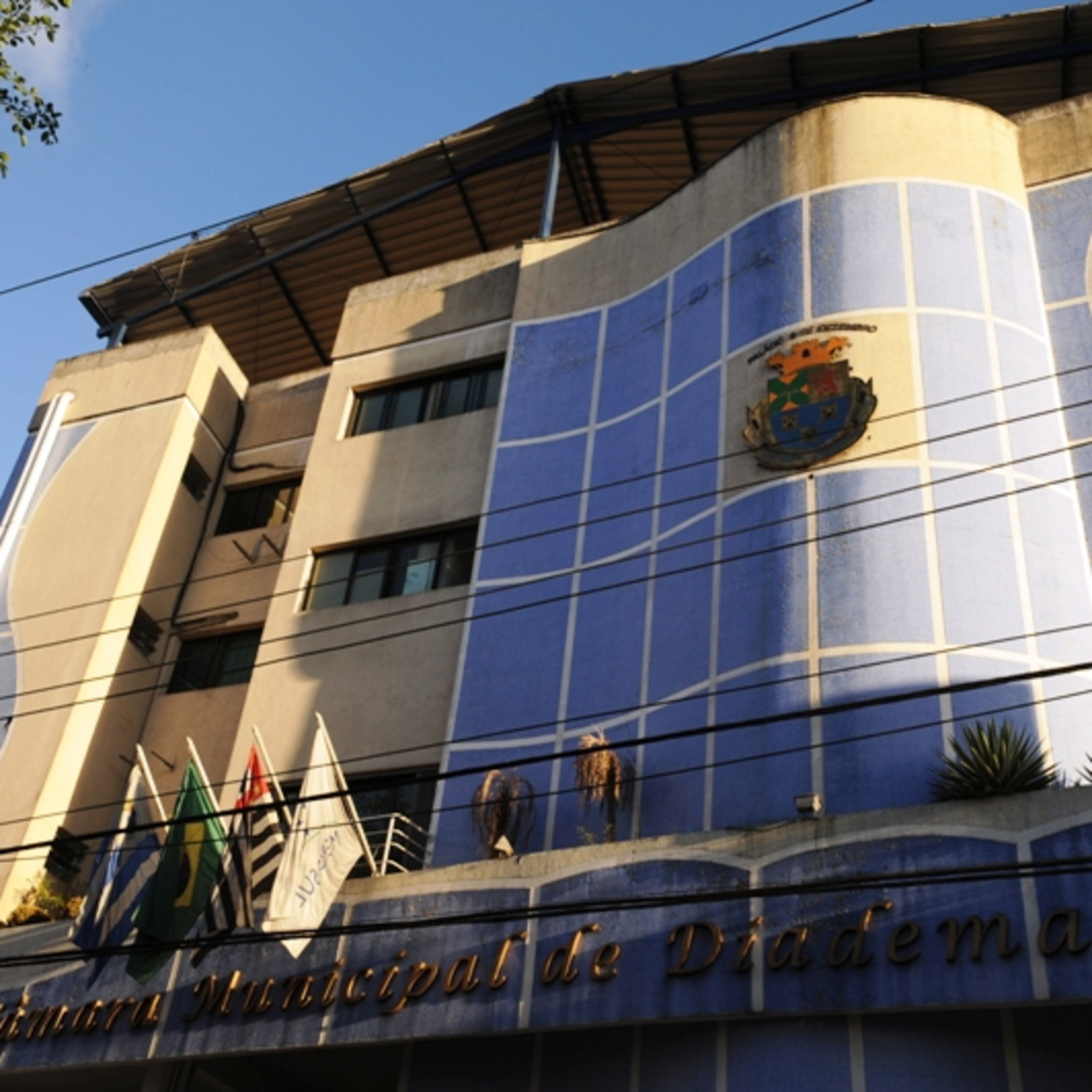 Vereador pedetista diz que fechamento de salas de aula em escola municipal de Diadema não passa de 'fake news' episode artwork