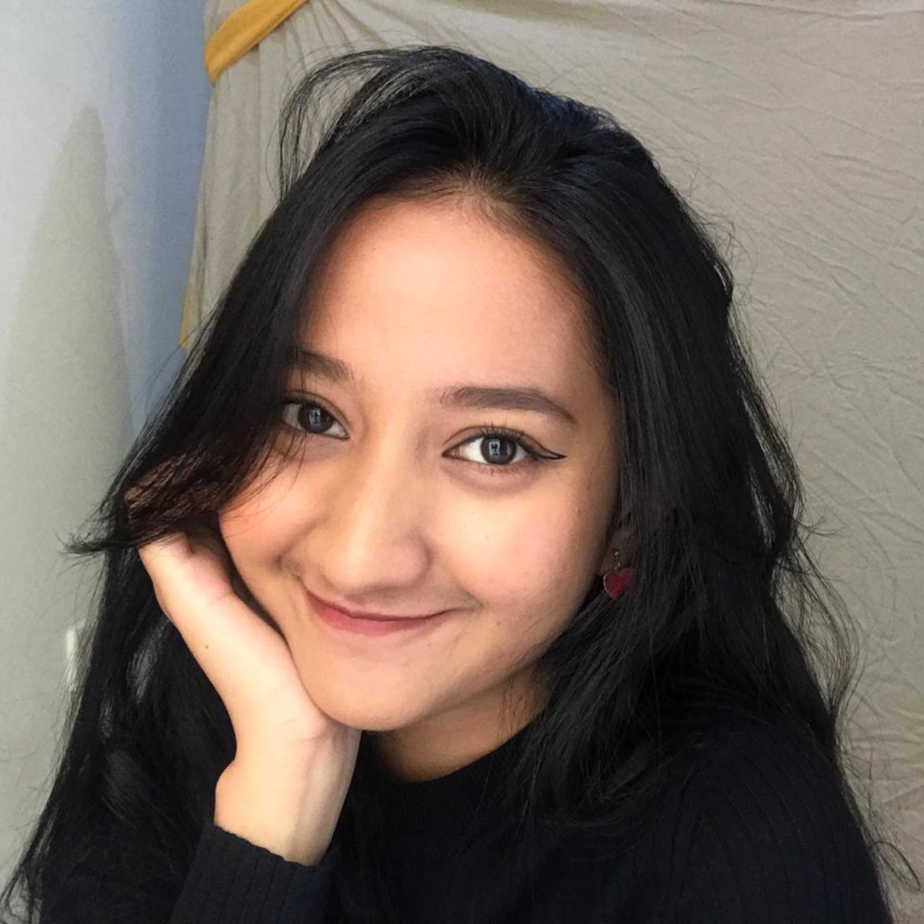 DI RUMAH AJA