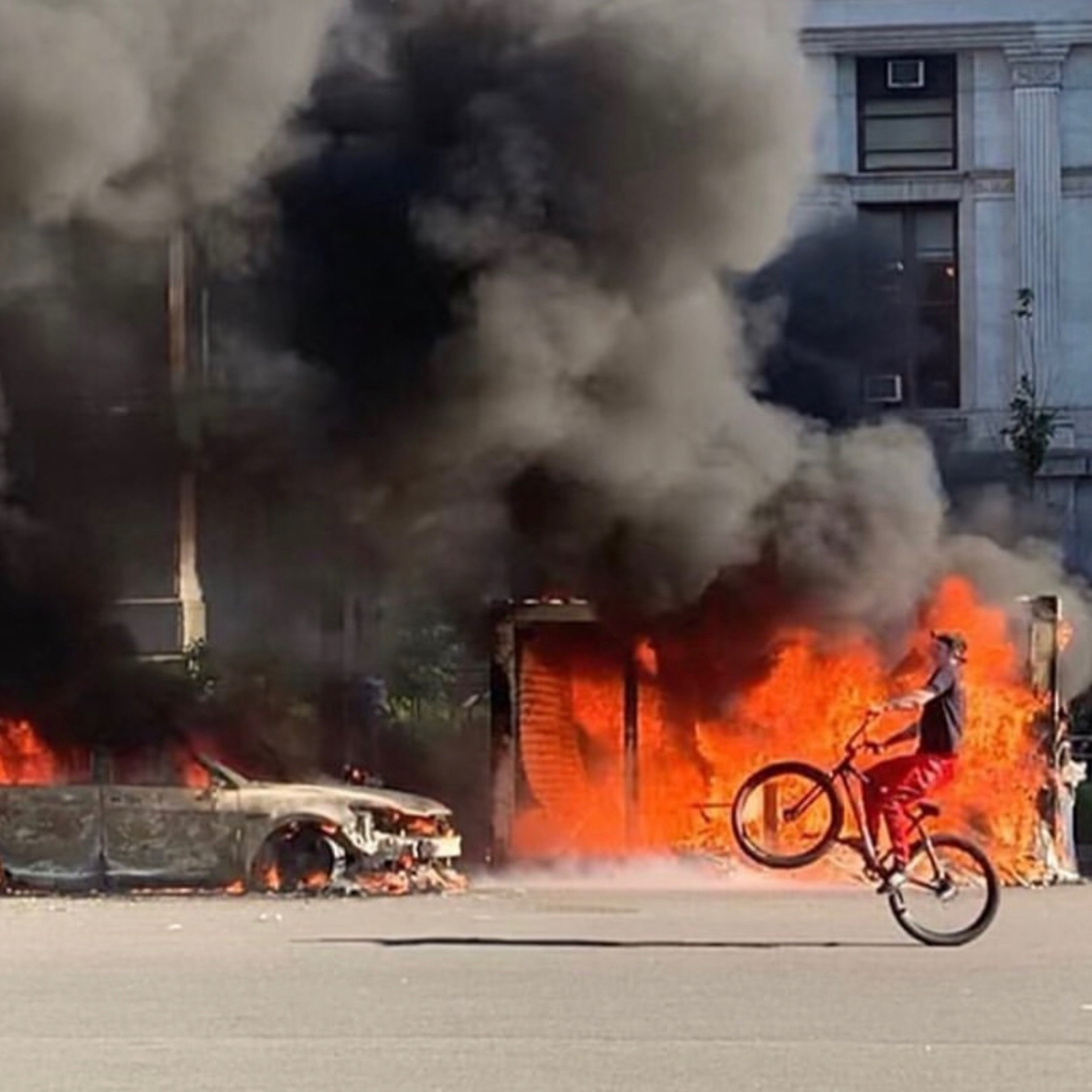 Protesting & riots, or self gain and looting ? 