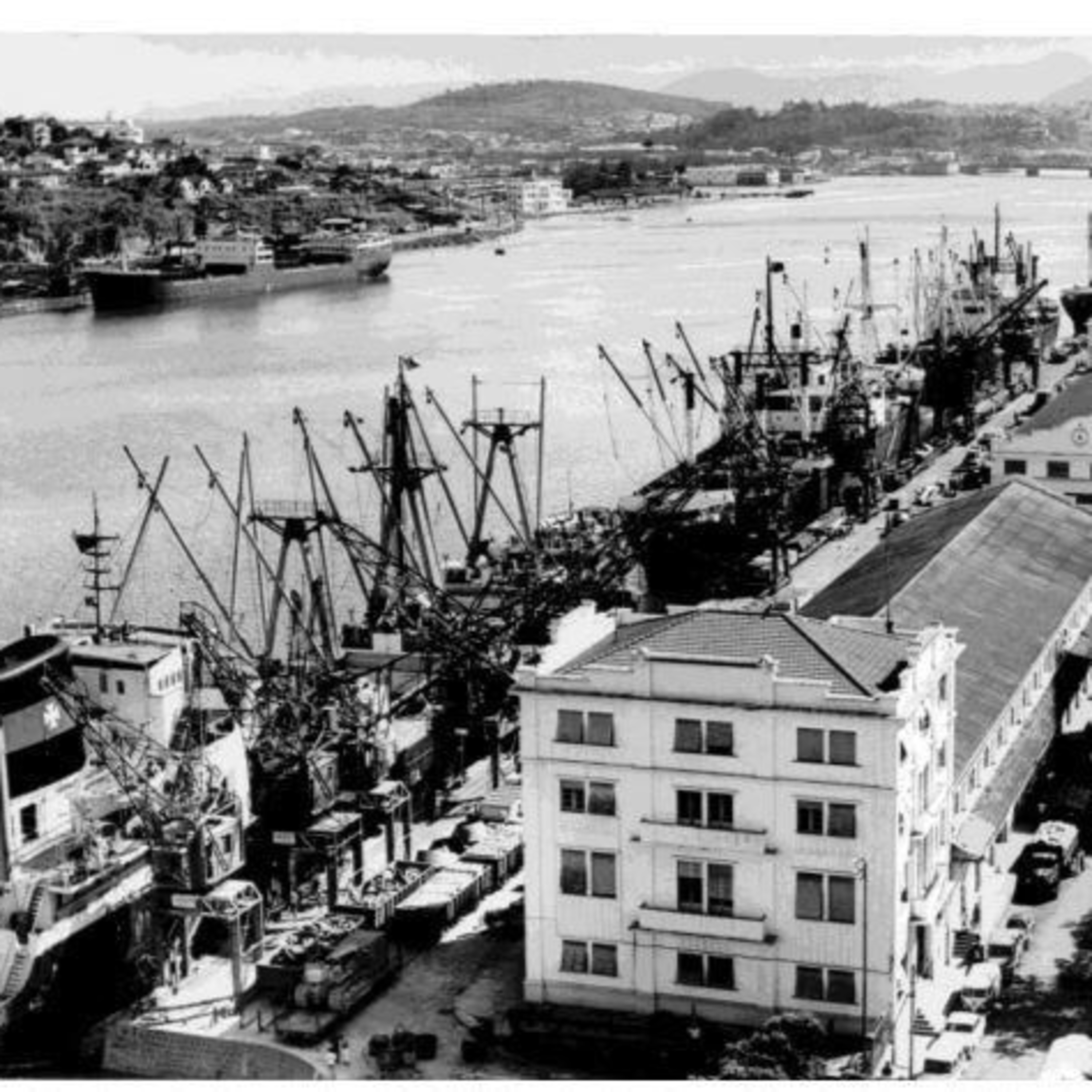 Galpões do Porto de Vitória perto do tombamento; entenda o processo episode artwork