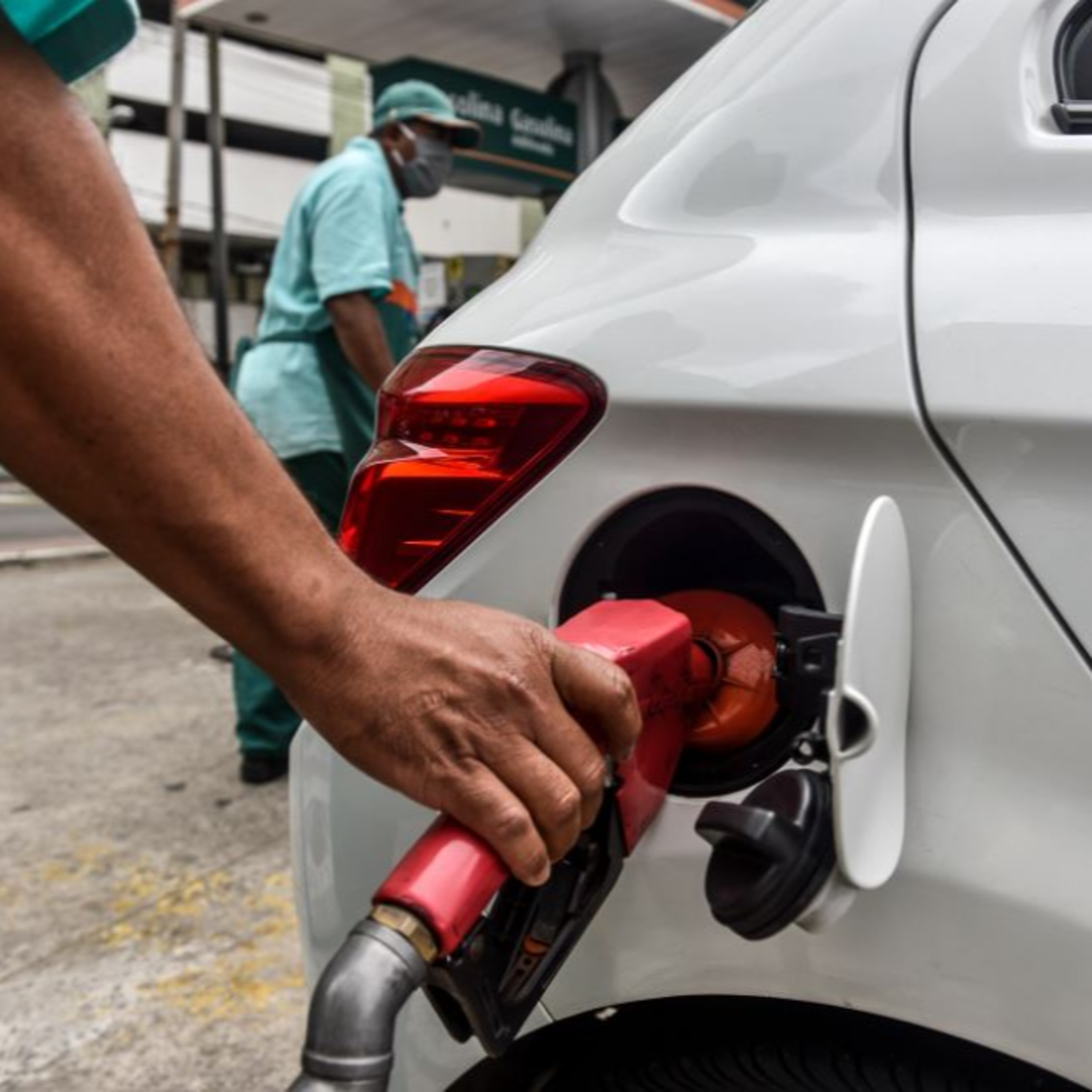 Posto não pode aumentar gasolina sem ter recebido produto reajustado episode artwork