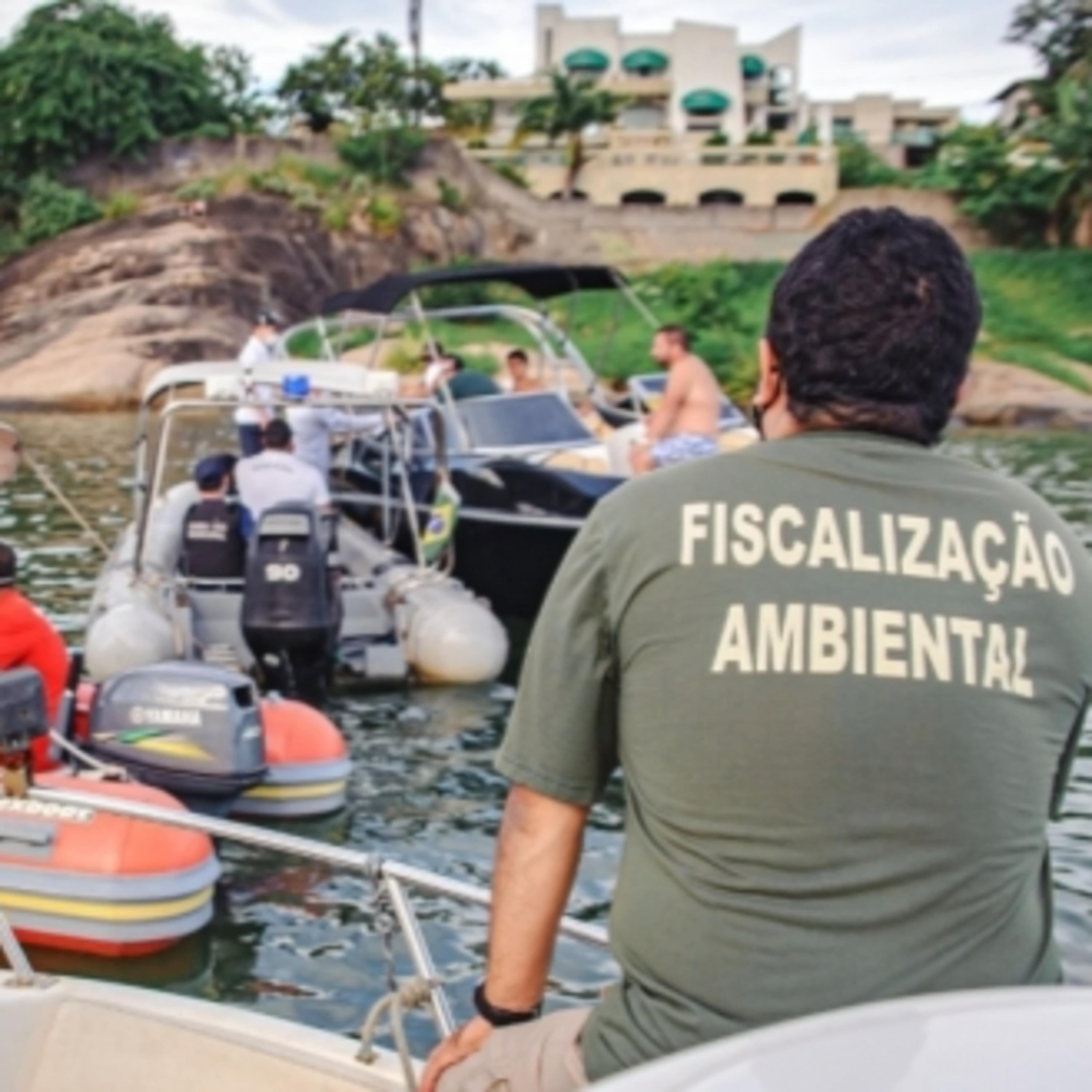 Som alto: onze lanchas autuadas em operação no mar da Ilha do Frade episode artwork