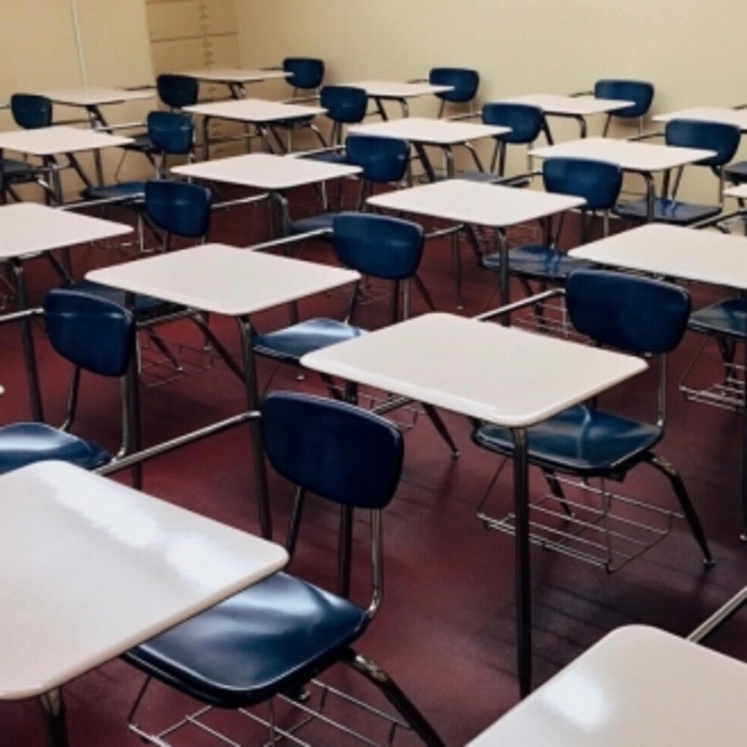 Serra retoma aula presencial, mas adota revezamento com ensino remoto episode artwork