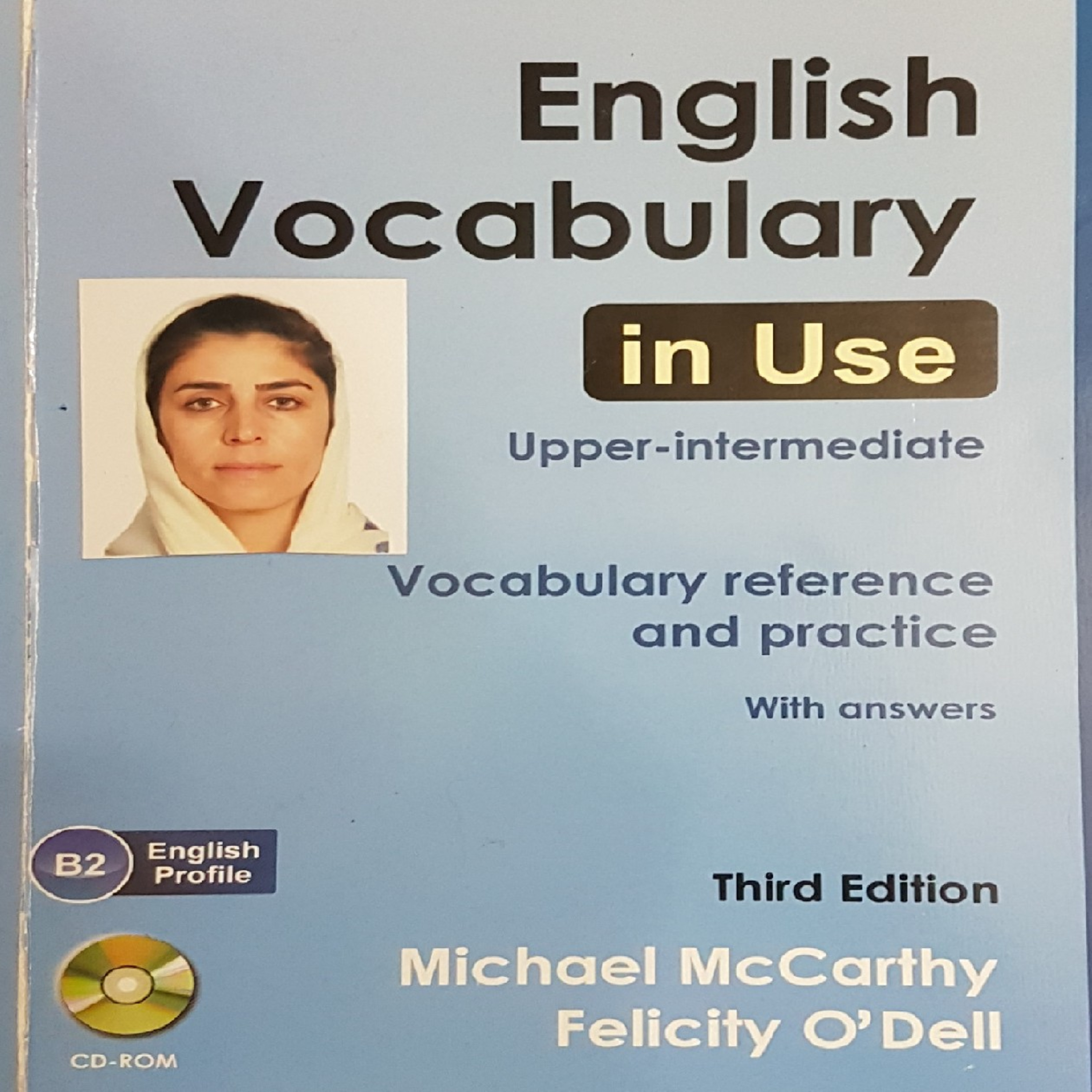 کاور درس ۹ کتاب English Vocabulary in Use