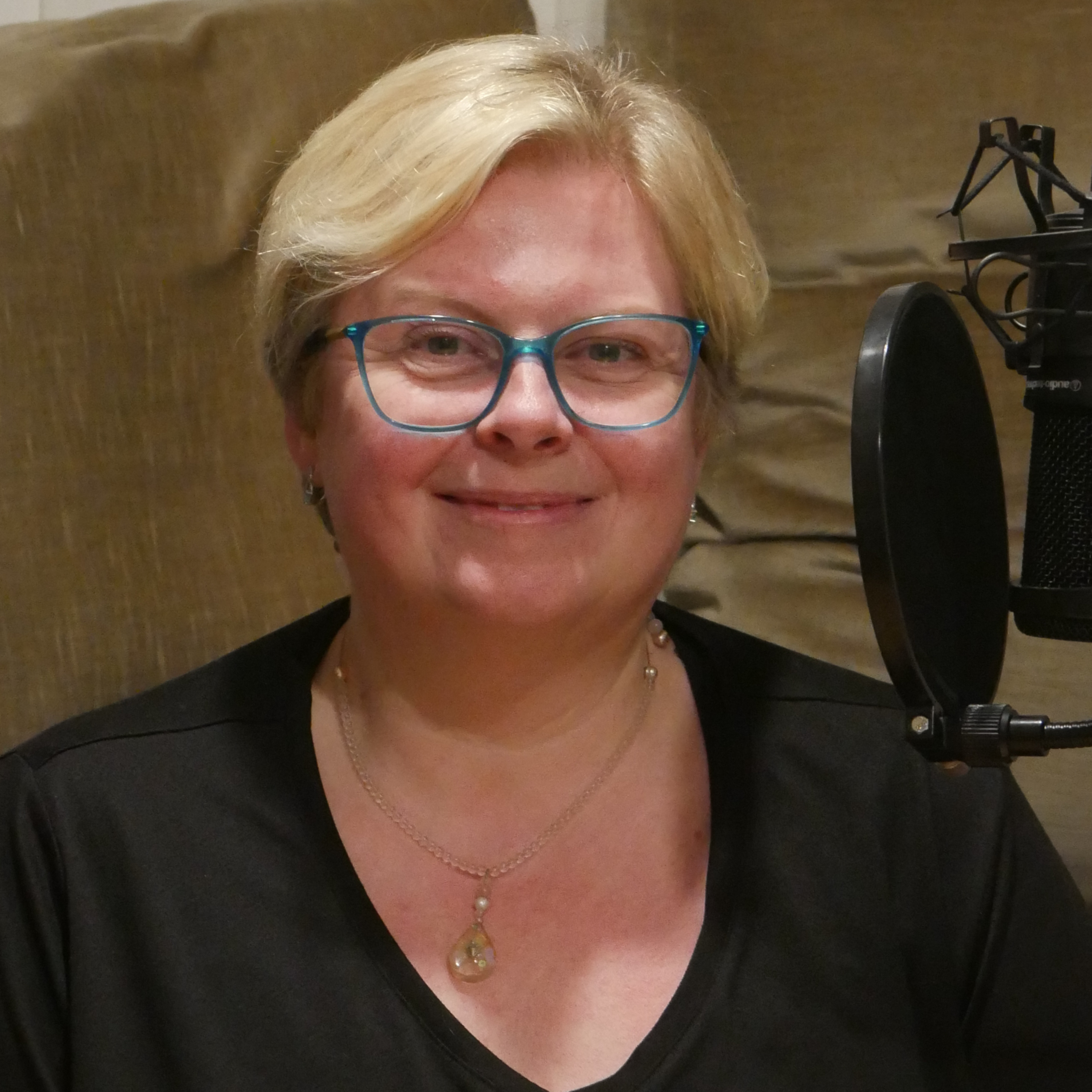 Pražská kavárna: „Danuše za všechno neustále děkuje. S aktuálním Milionem chvilek spokojená nejsem", říká Veronika Vendlová z týmu Nerudové. episode artwork