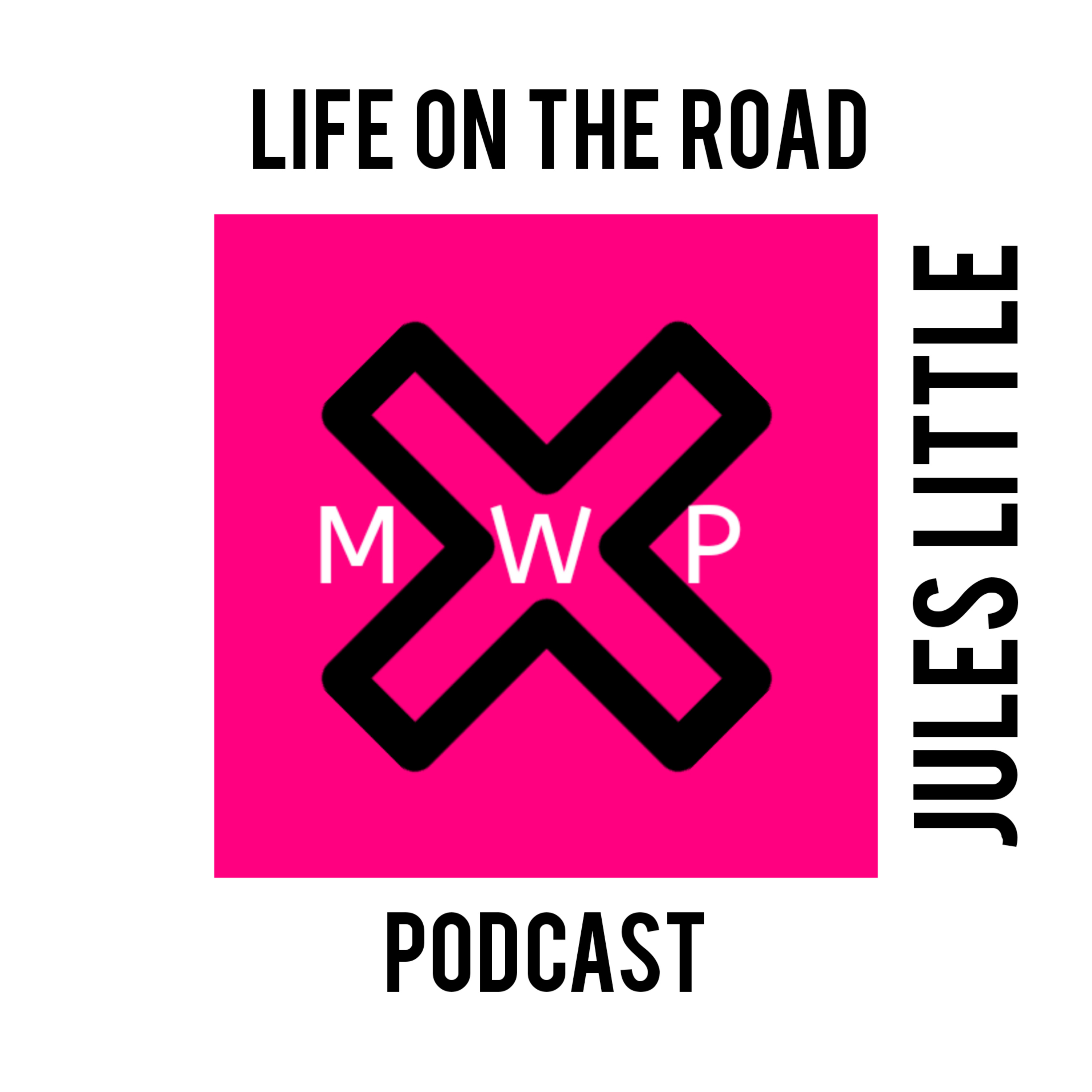 Music Review / UK Singles Chart Review