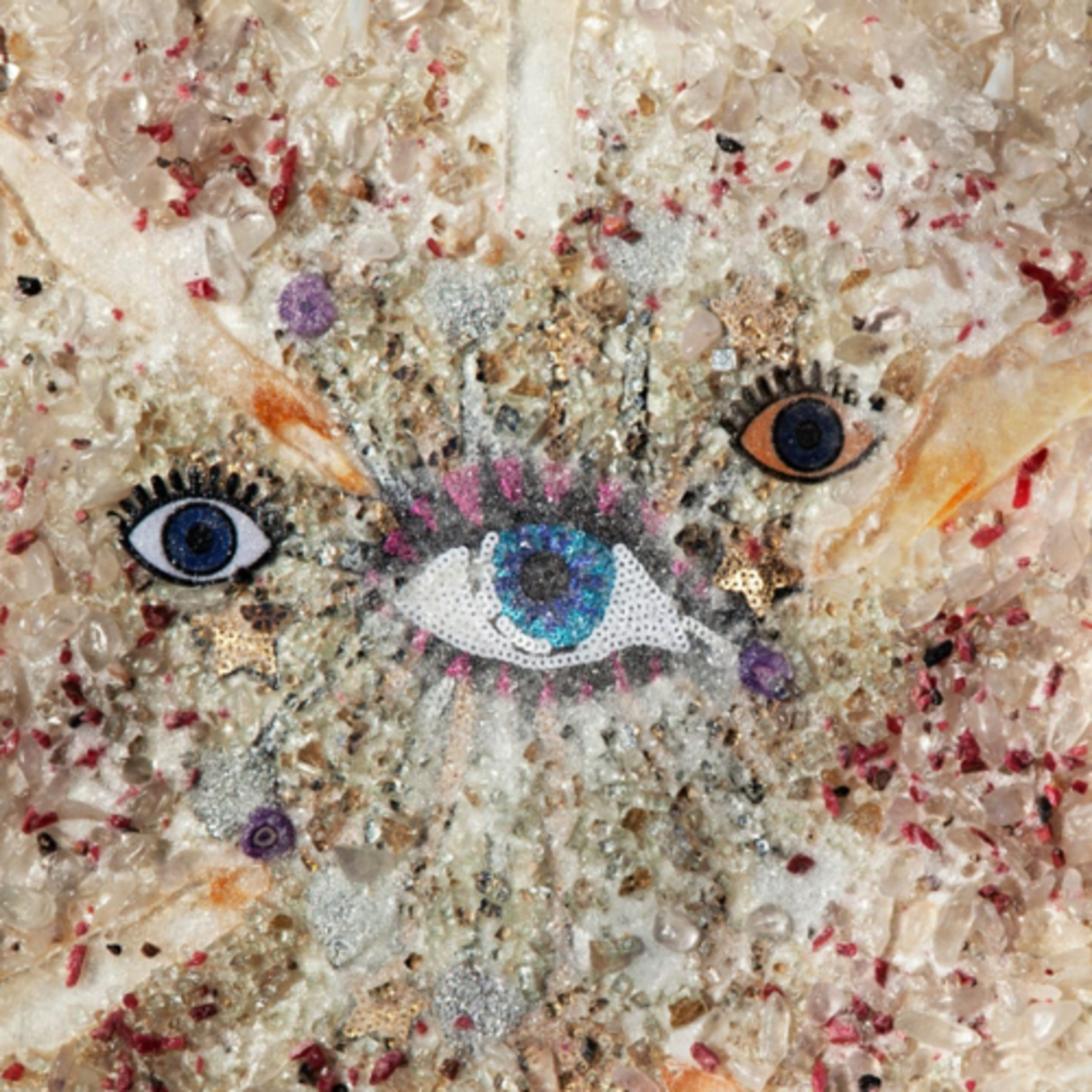 Mindful moments with Tia Crystal.