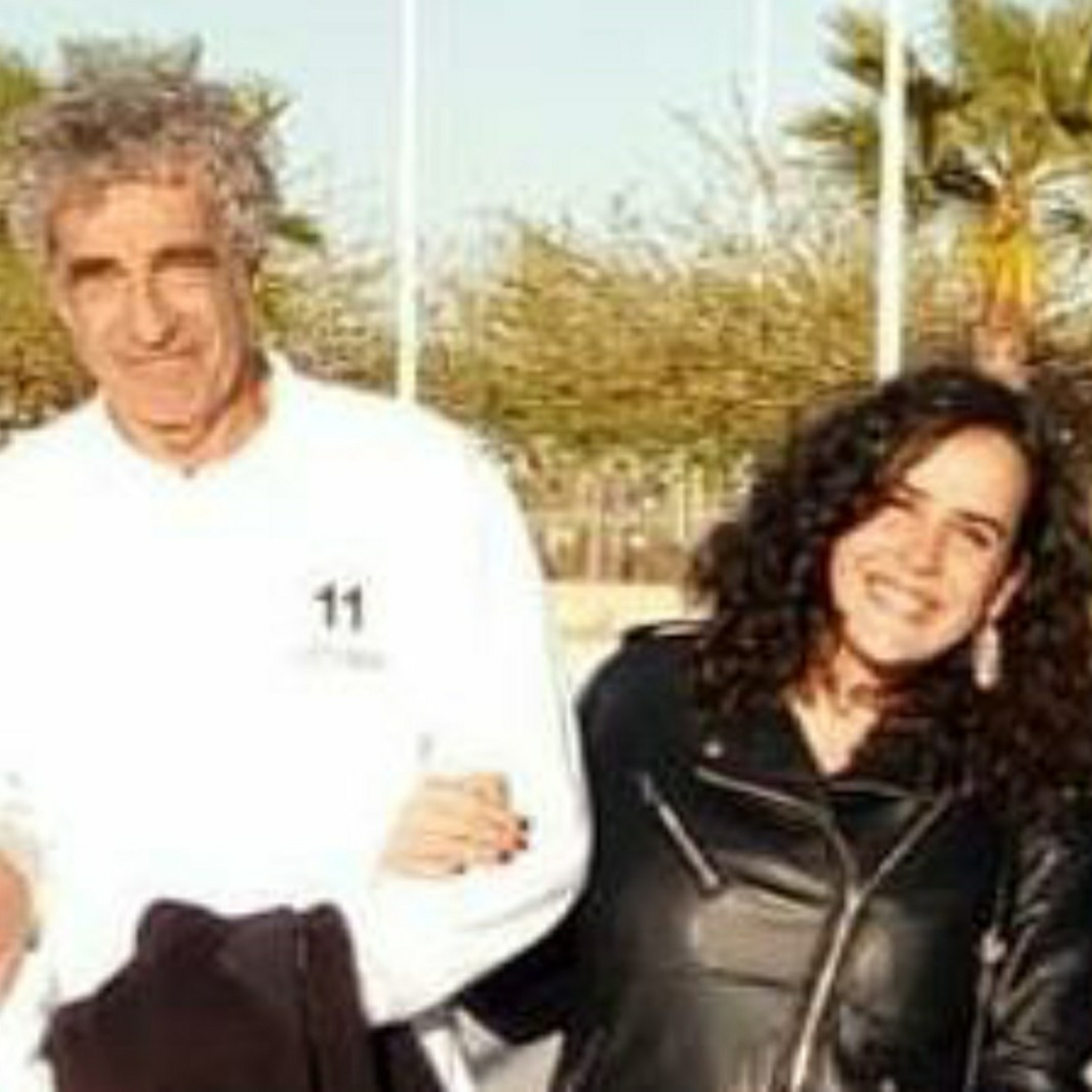 Julio y Loreto, una familia  episode artwork