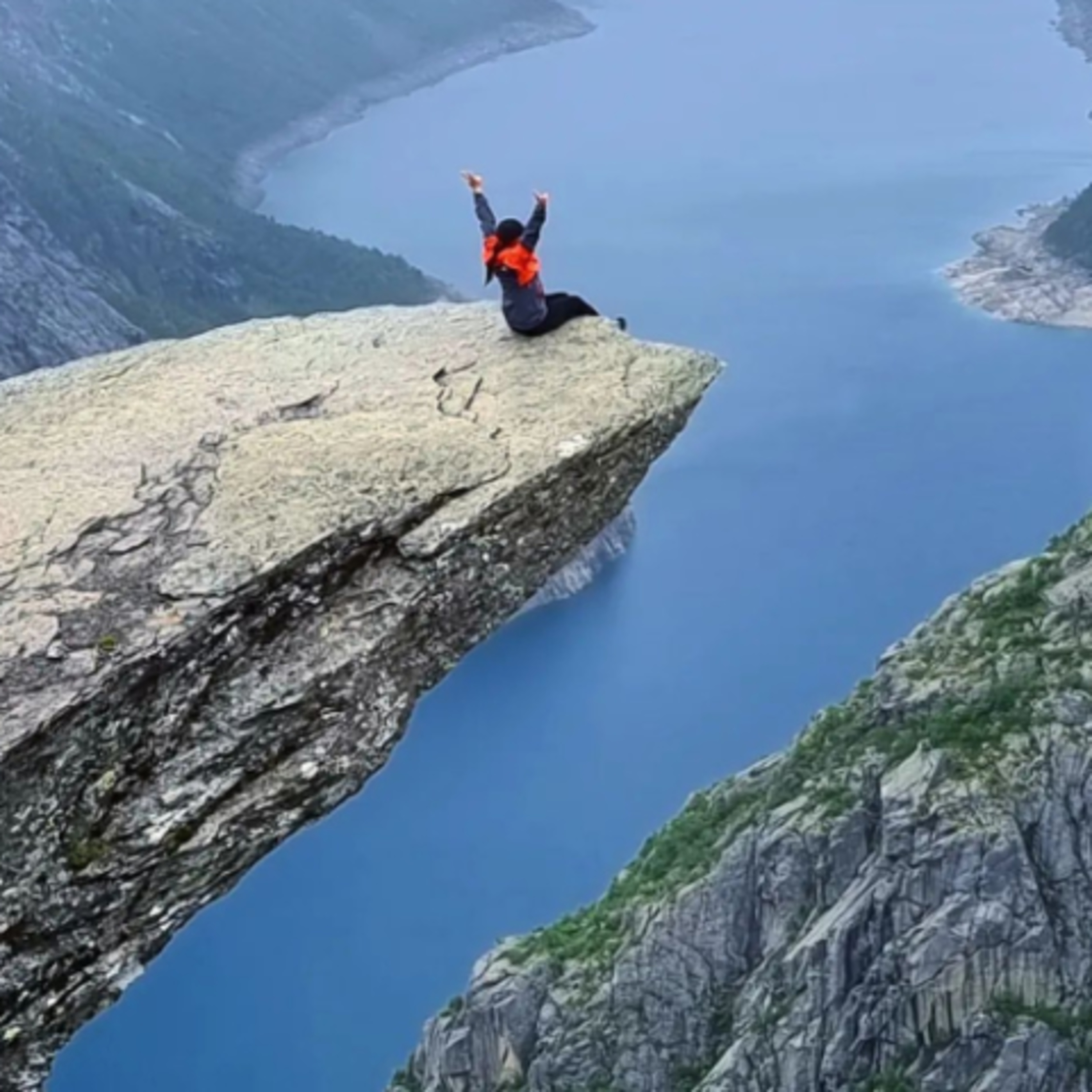 Just a Week in Paradise – Trolltunga Norway episode artwork