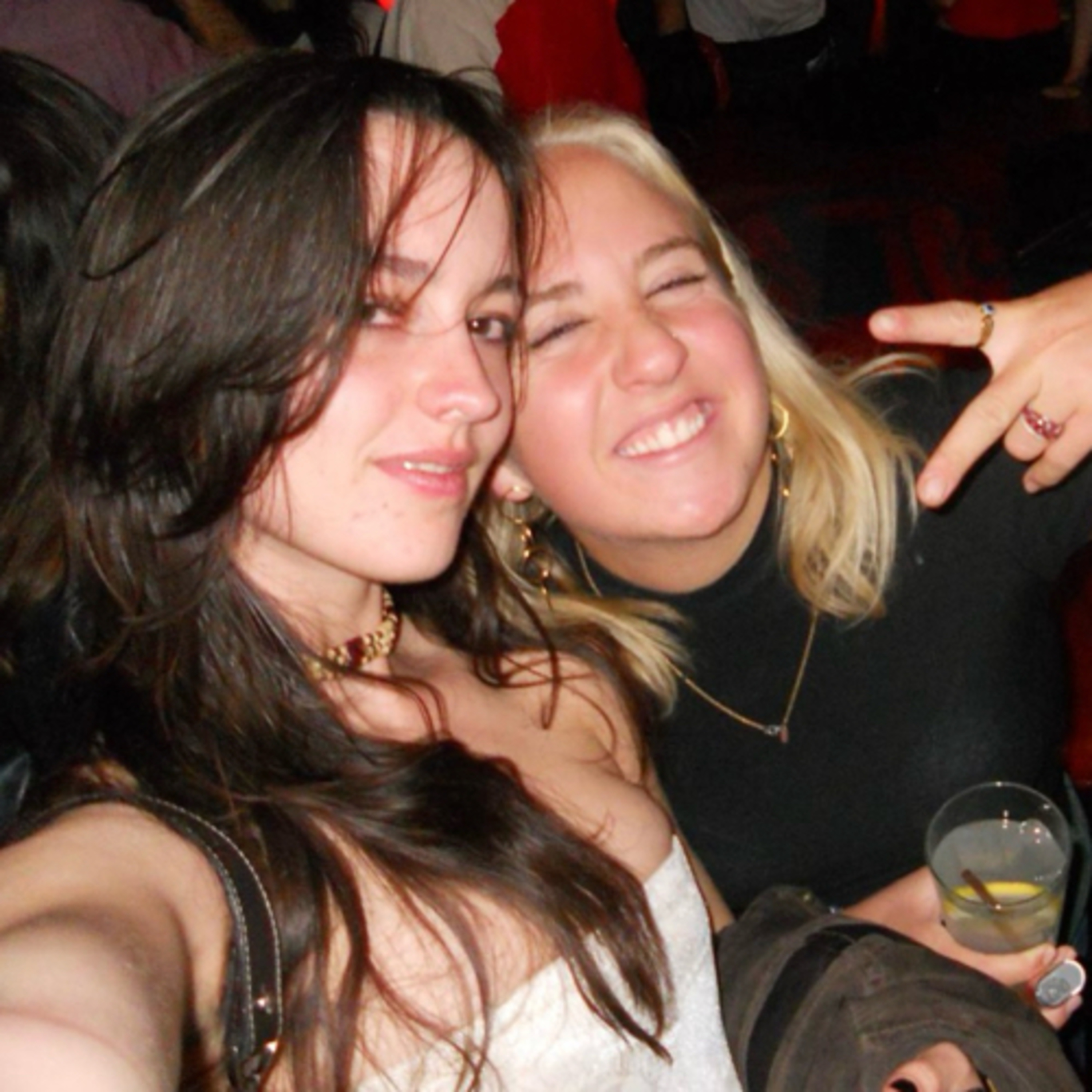 Culture differences, Yin Yang, Miami, authenticity with Ines from Miami!!  episode artwork