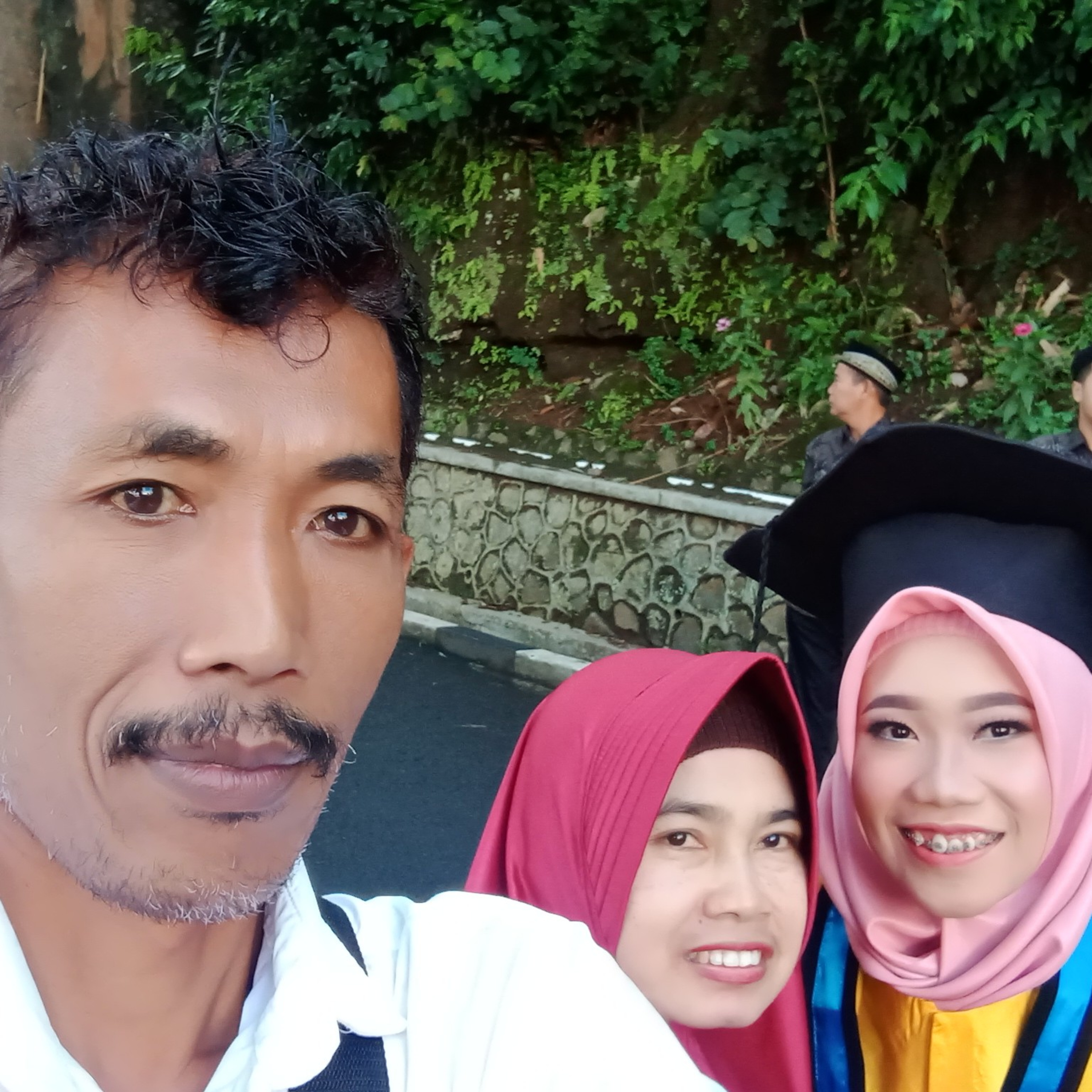 Manusia Setengah Borneo