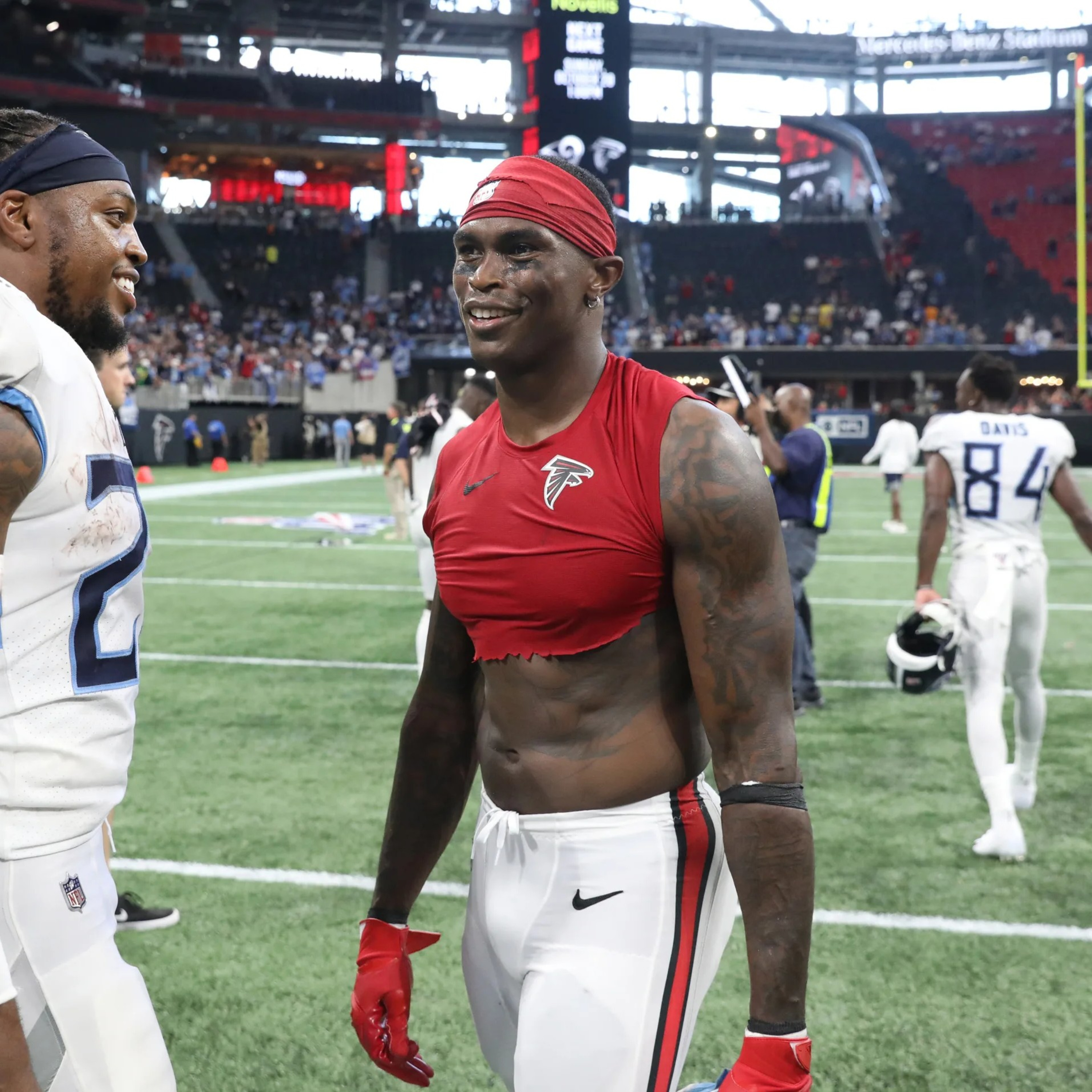 Julio Jones Saga: 1- Trading for him can be bad and good (Mostly Good.) 2- TN needs a mindset shift.
