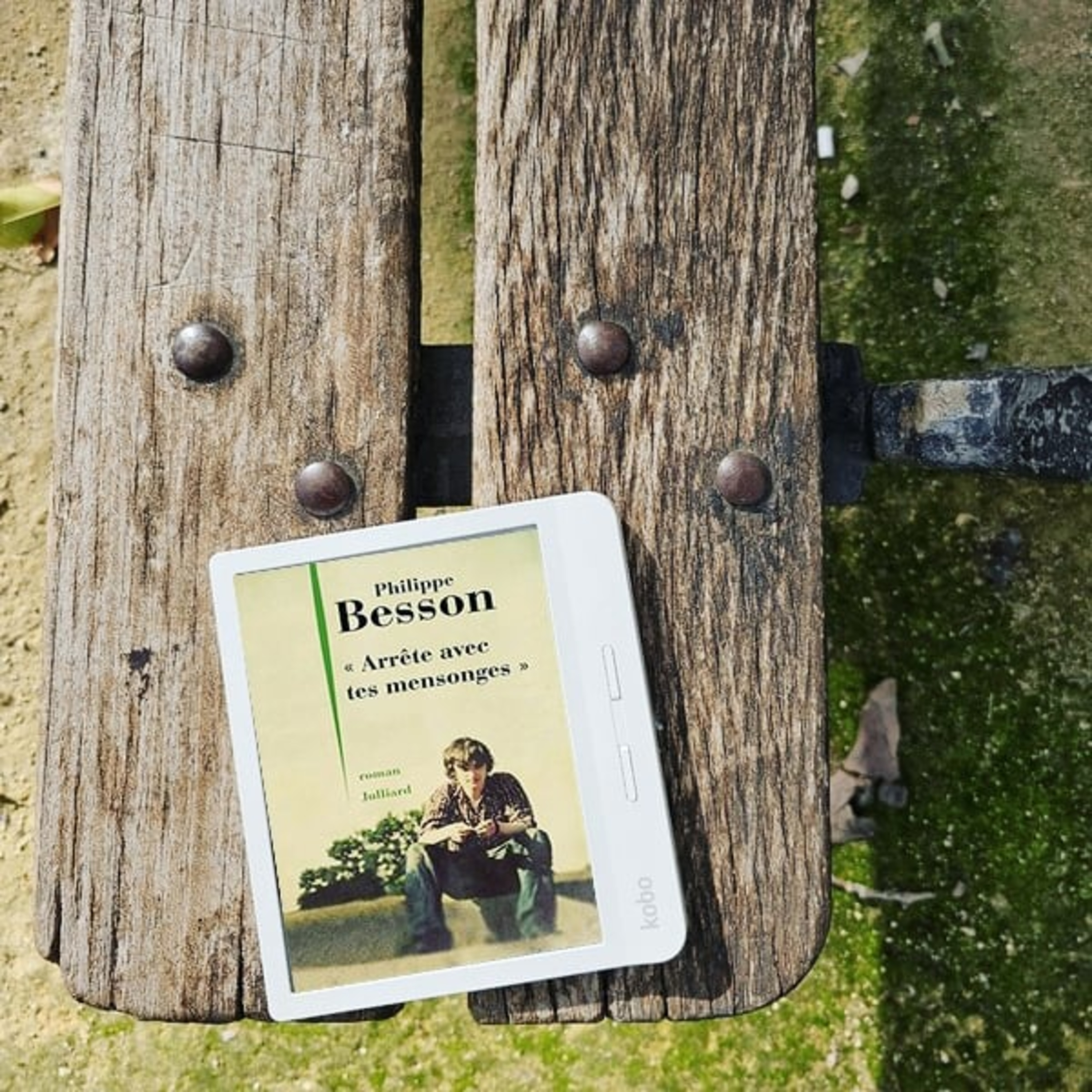 PODCAST DANS LA BIBLIOTHEQUE D\'ANNE