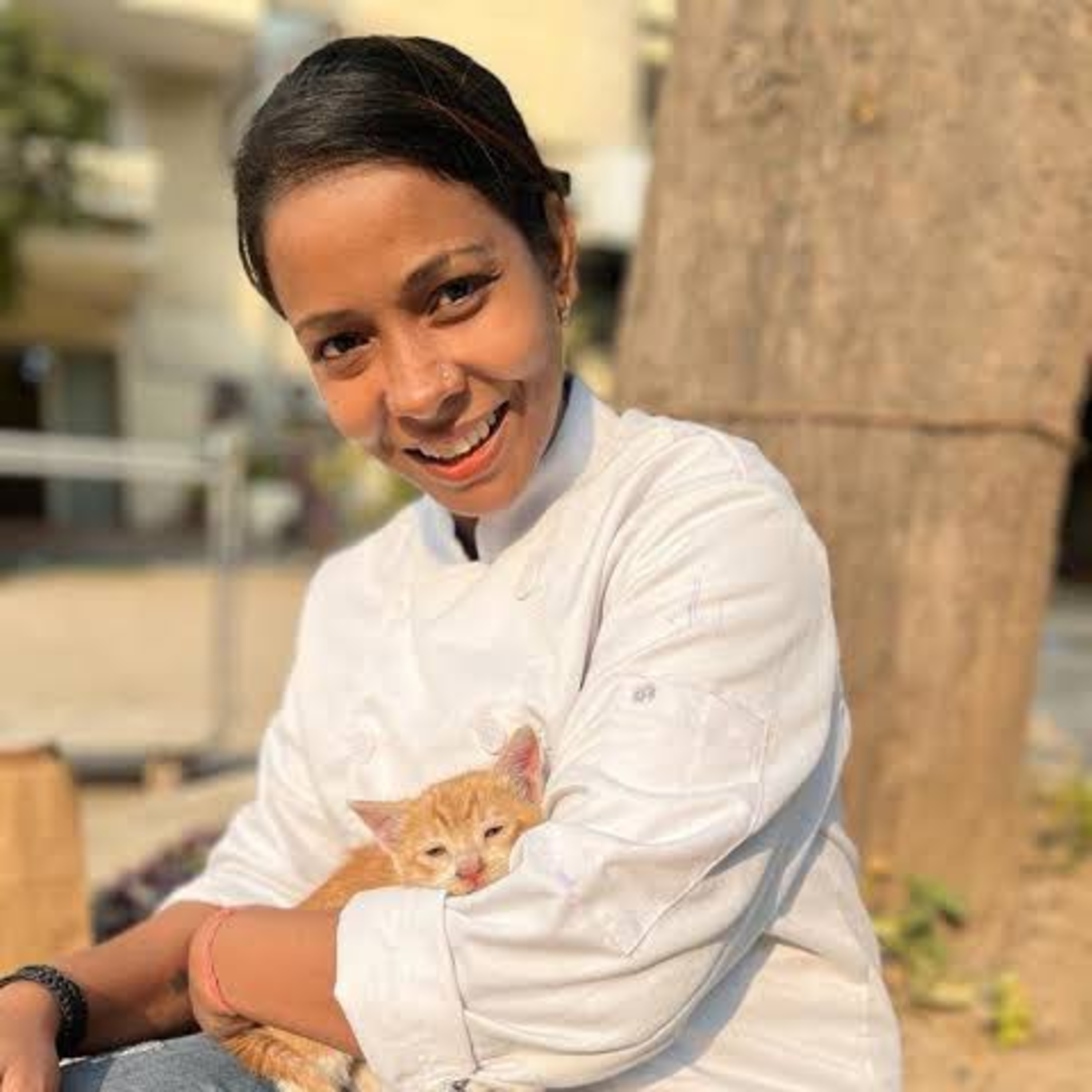 EP 16 - Lilyma Khan - From Foraging Foods from dustbins, to becoming Head Chef episode artwork