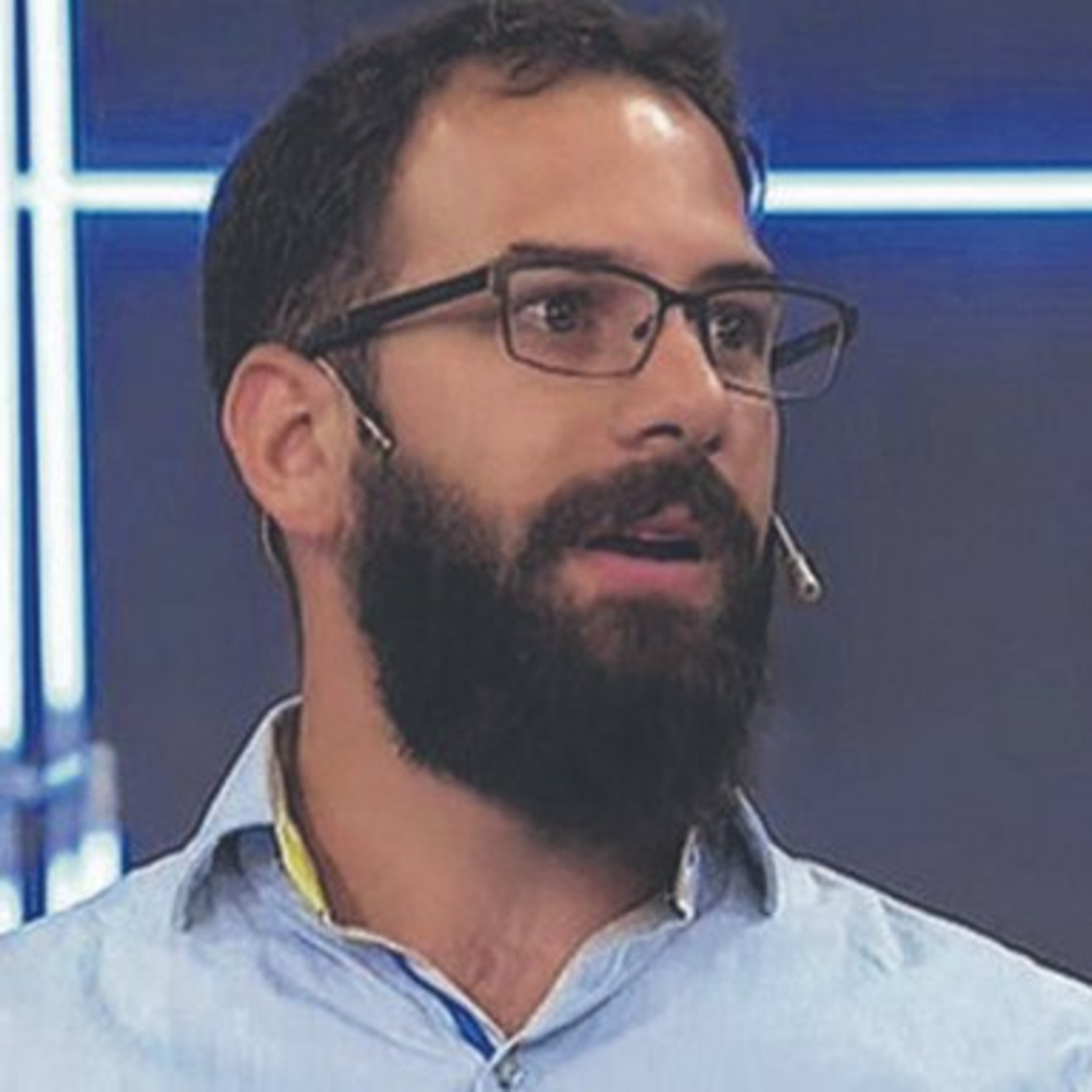 Nicolás Pertierra: "Es necesario el AUH, pero eso solo no resuelve los problemas económicos". episode artwork