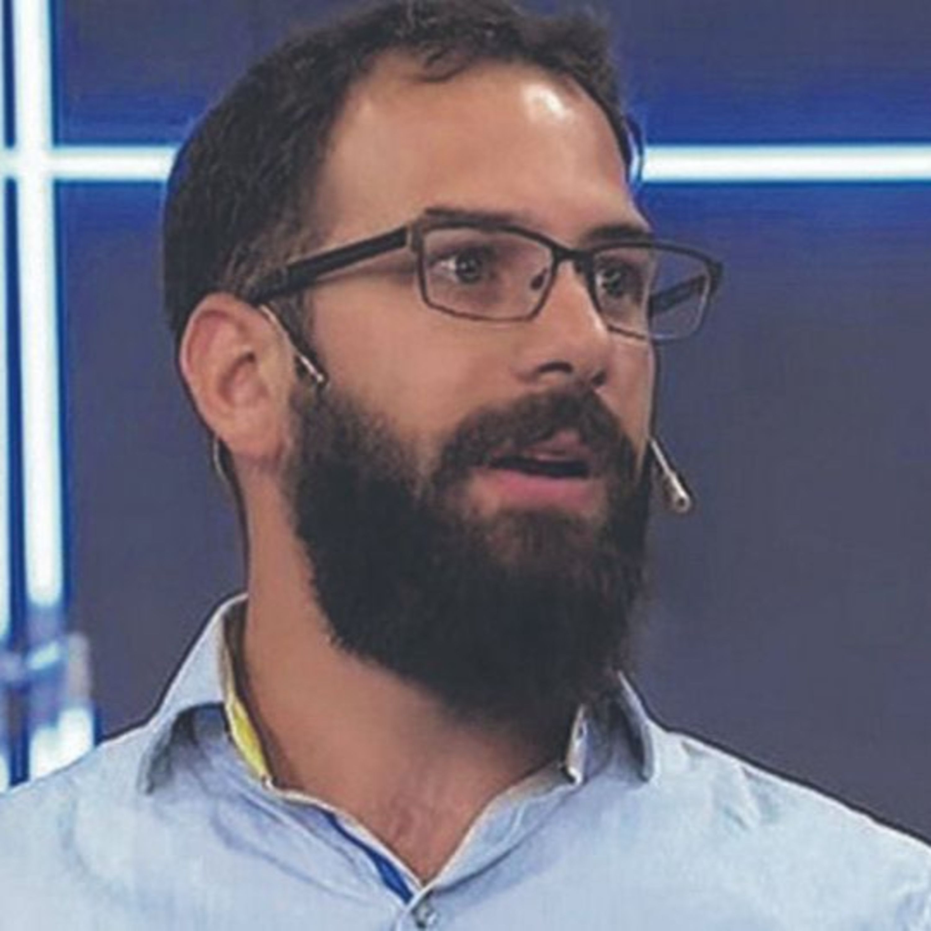 Nicolás Pertierra: "Las nuevas tecnologías terminan ampliando brechas si no se aplican a resolver demandas sociales concretas". episode artwork