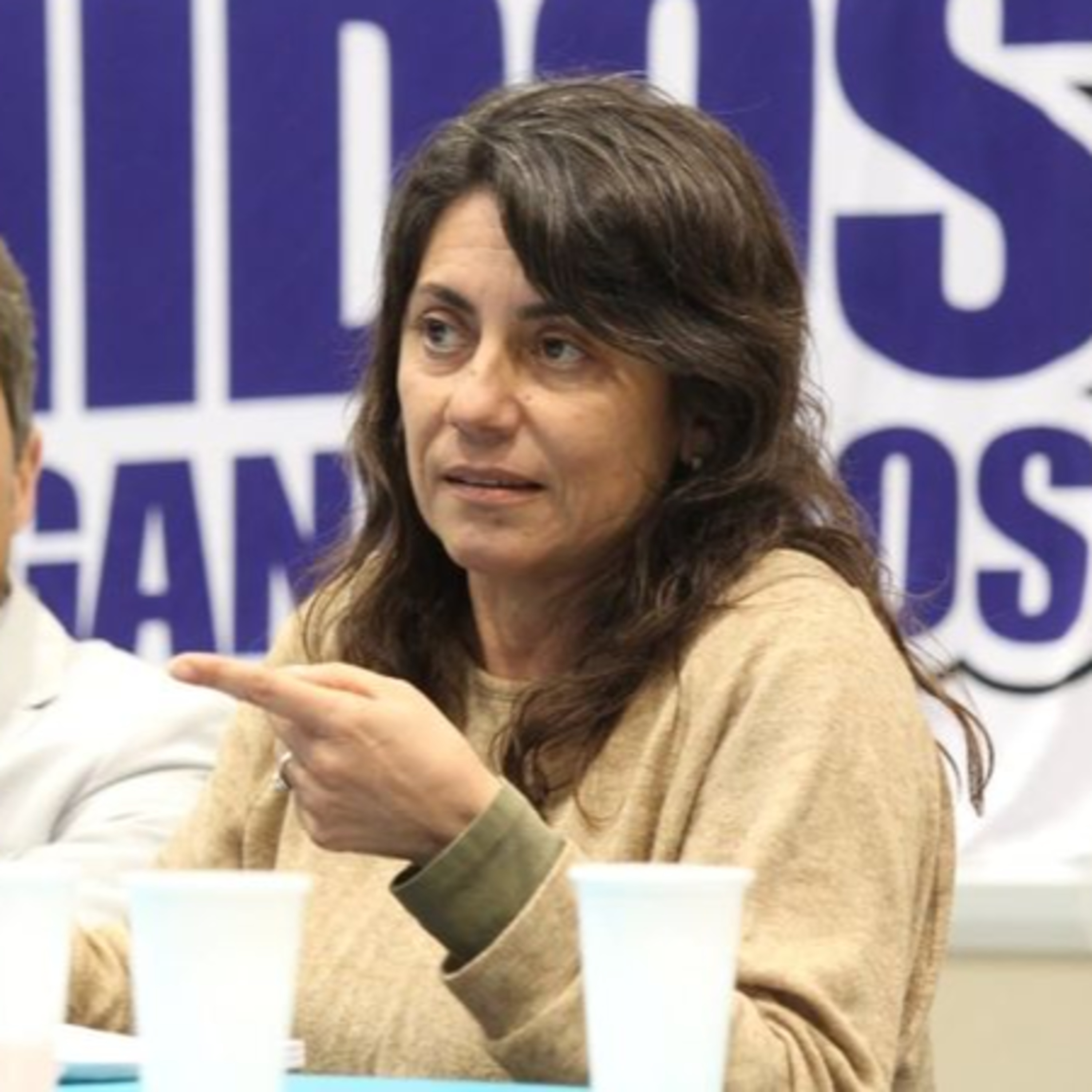 Laura Berardo: "Buscamos que la comunidad sea participe activa de las decisiones del Estado". episode artwork