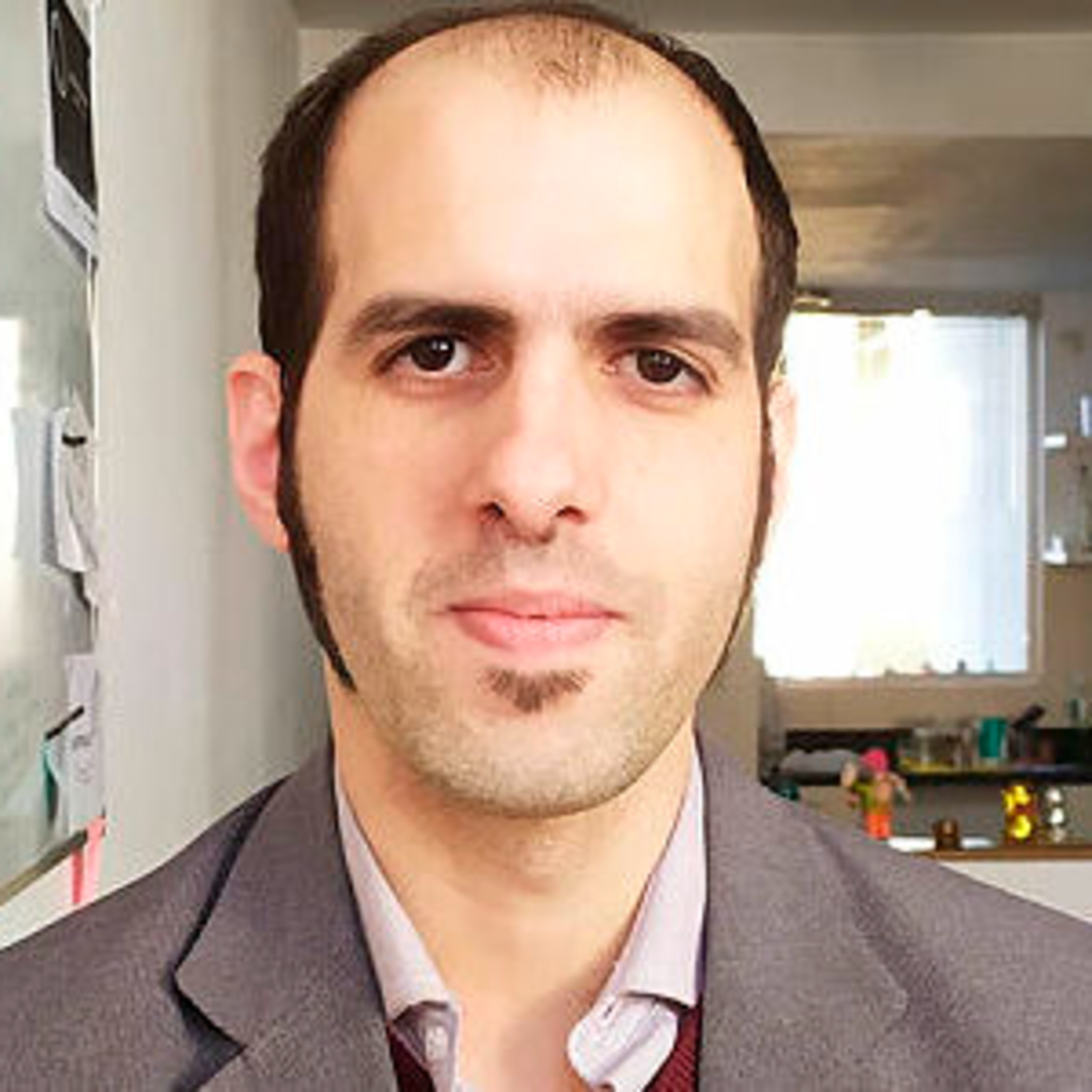 Sergio Chouza: "El congelamiento y la inflación licuaron las tarifas de servicios públicos". episode artwork