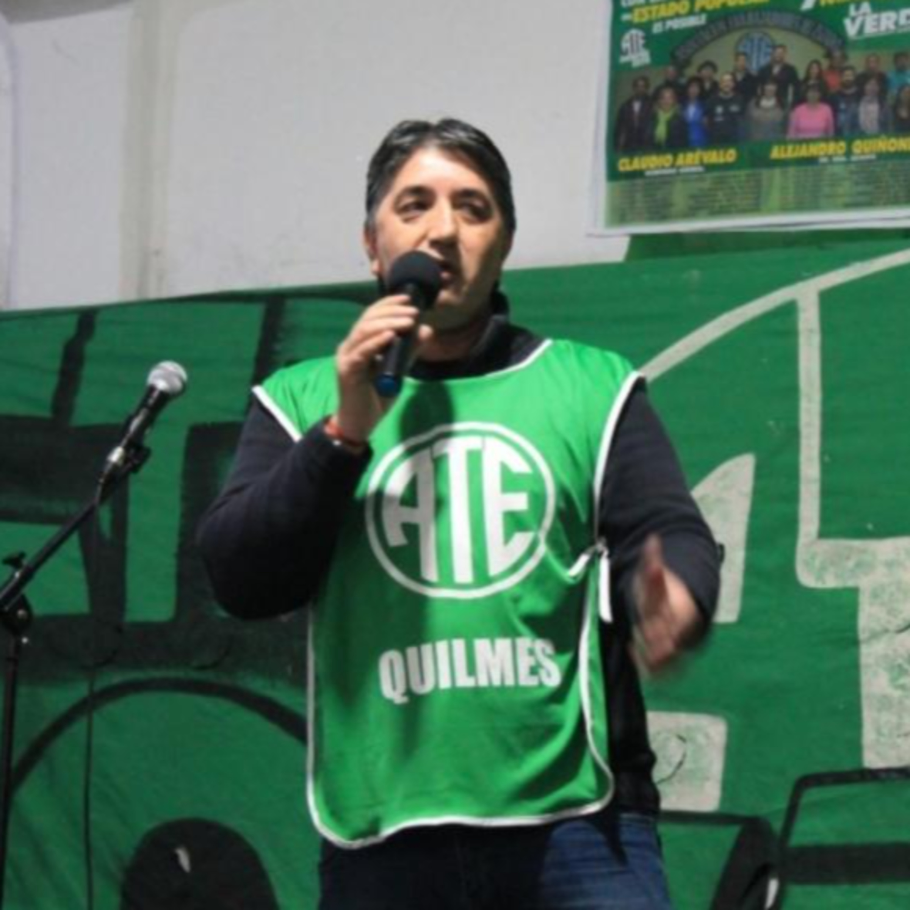 Claudio Arévalo: "Pedimos que Mayra Mendoza convoque a paritarias" episode artwork