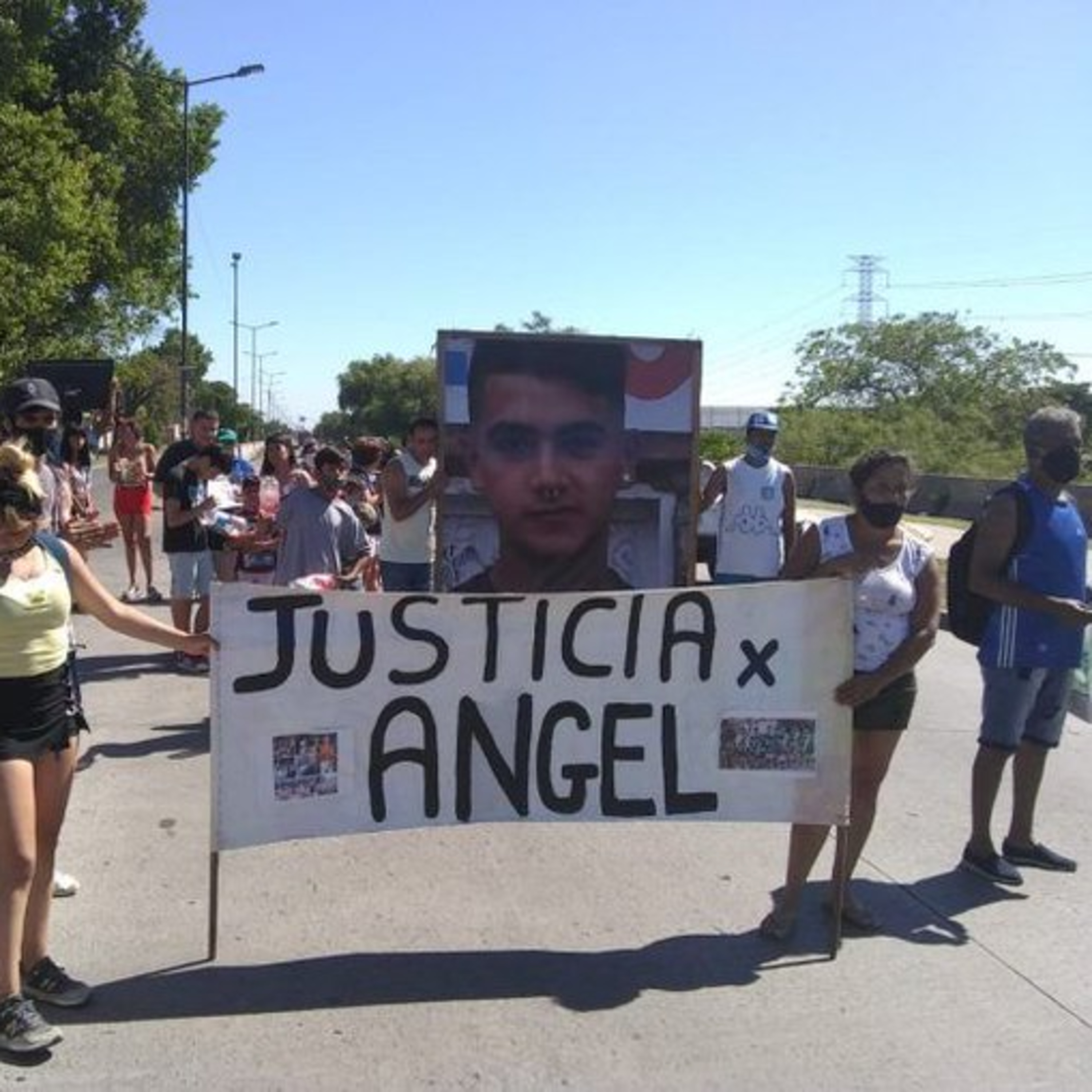 Cinthia Osorio: "Mi hijo agonizó 4 días y nadie de la policía se acercó o investigó" episode artwork