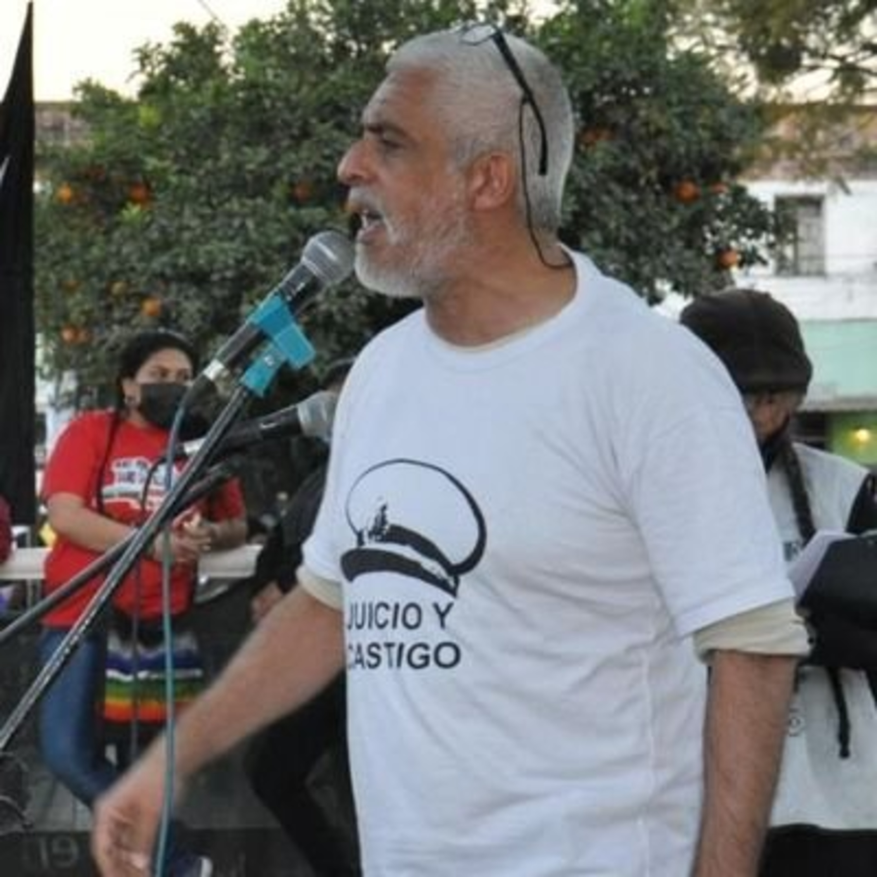 Juan Manuel Esquivel: "La detención ha deteriorado completamente la salud de Milagro" episode artwork