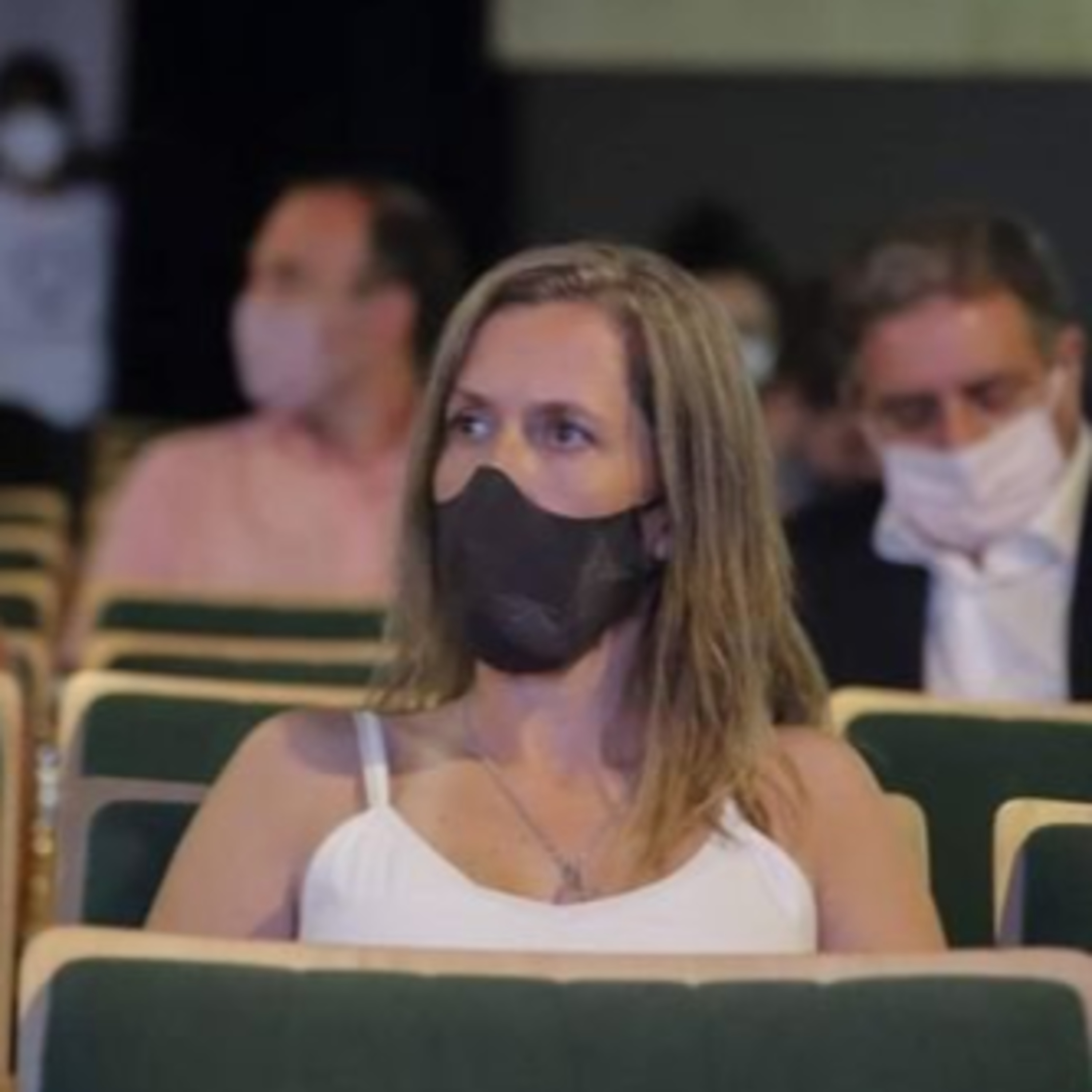 Alejandra Cordeiro: "Hay una reactivación económica en lo local" episode artwork
