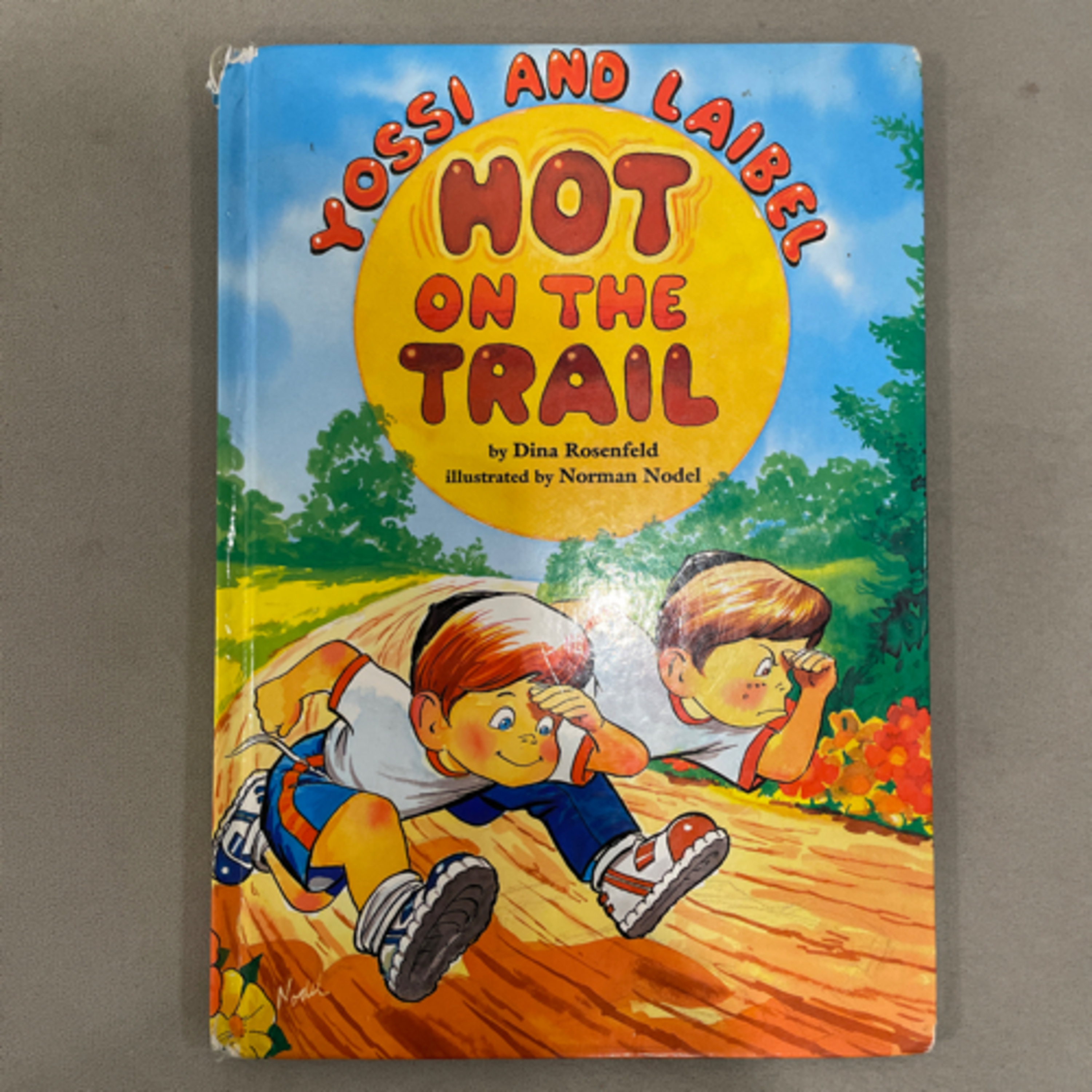 Yossi And Laibel: Hot On The Trail episode artwork