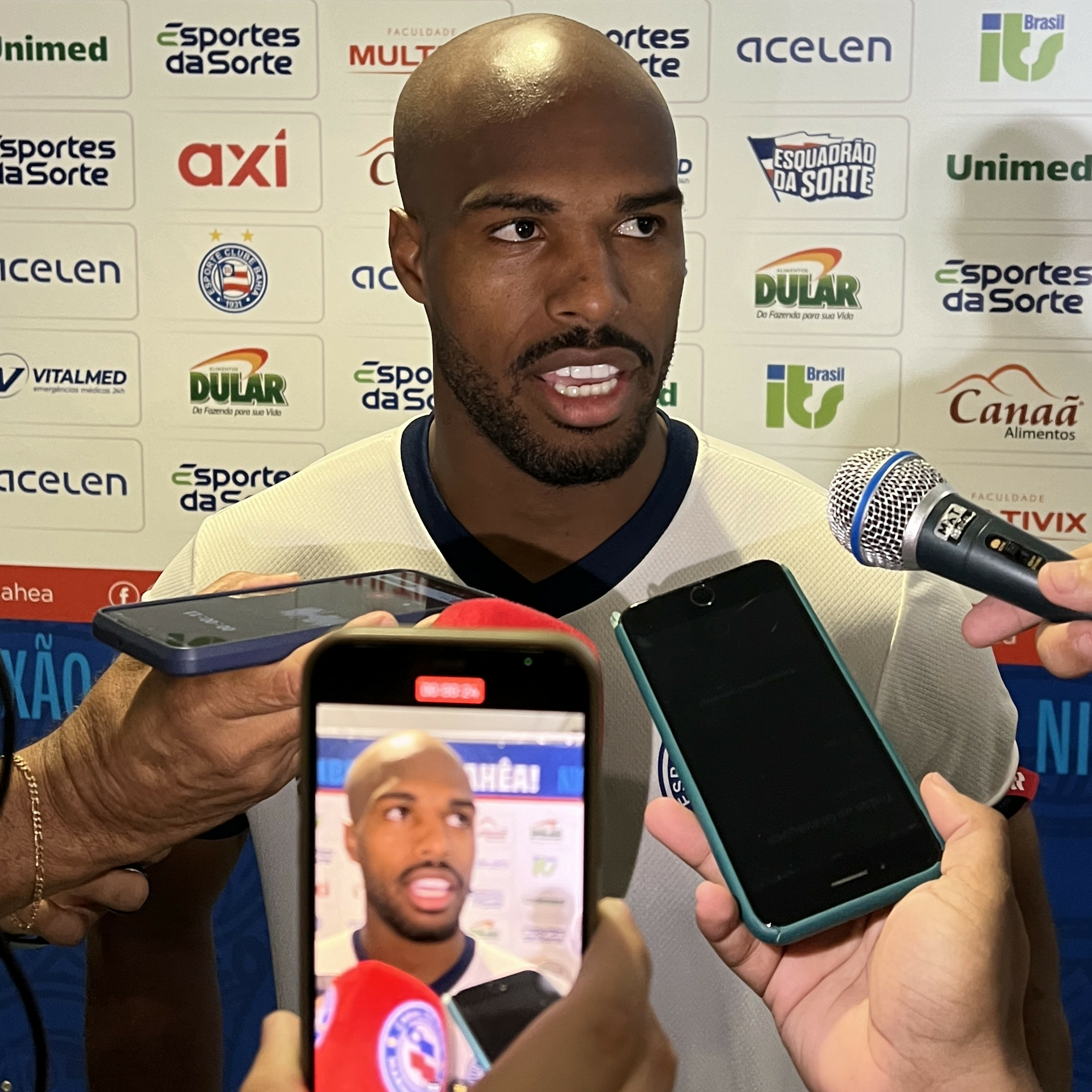 Oscar Estupiñan na Zona Mista (16/03/24) episode artwork