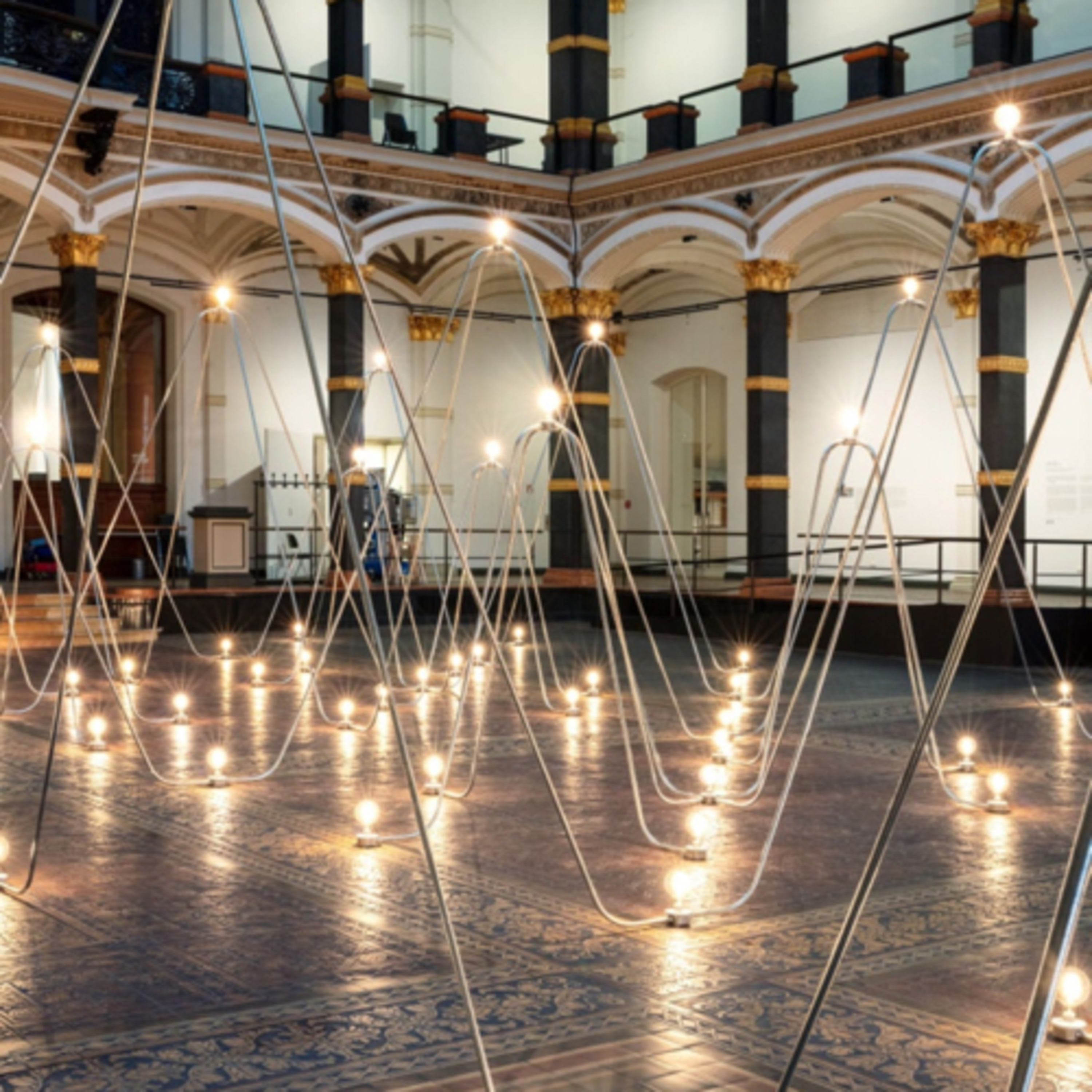 (기사) 디자인프레스, 인간과 자연의 공생을 떠올리게 하는 낸시 홀트와 2024 파리올림픽