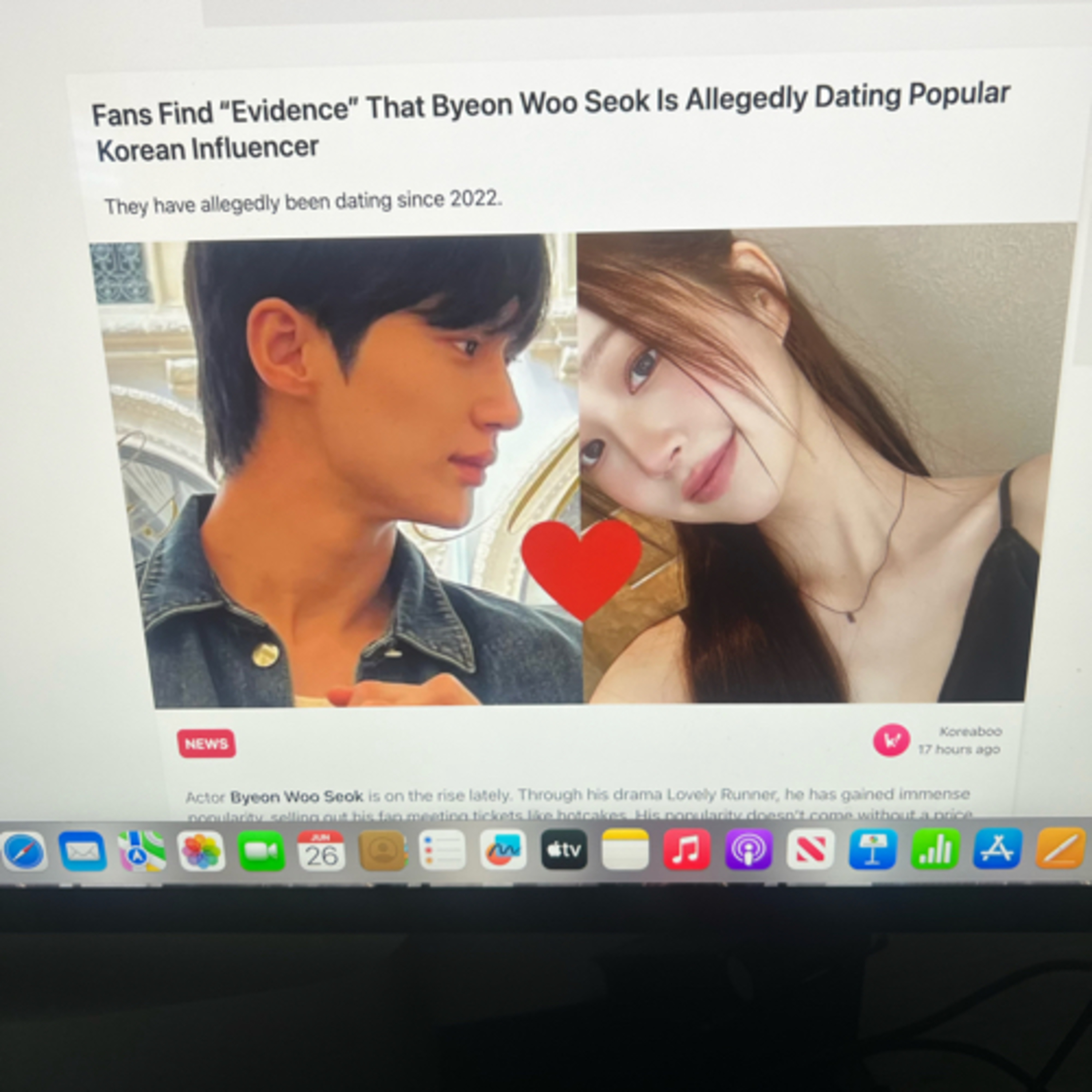 Dating famous people celebrities of Actor Byeon Woo Seok and his girlfriend Stephanie also etc
