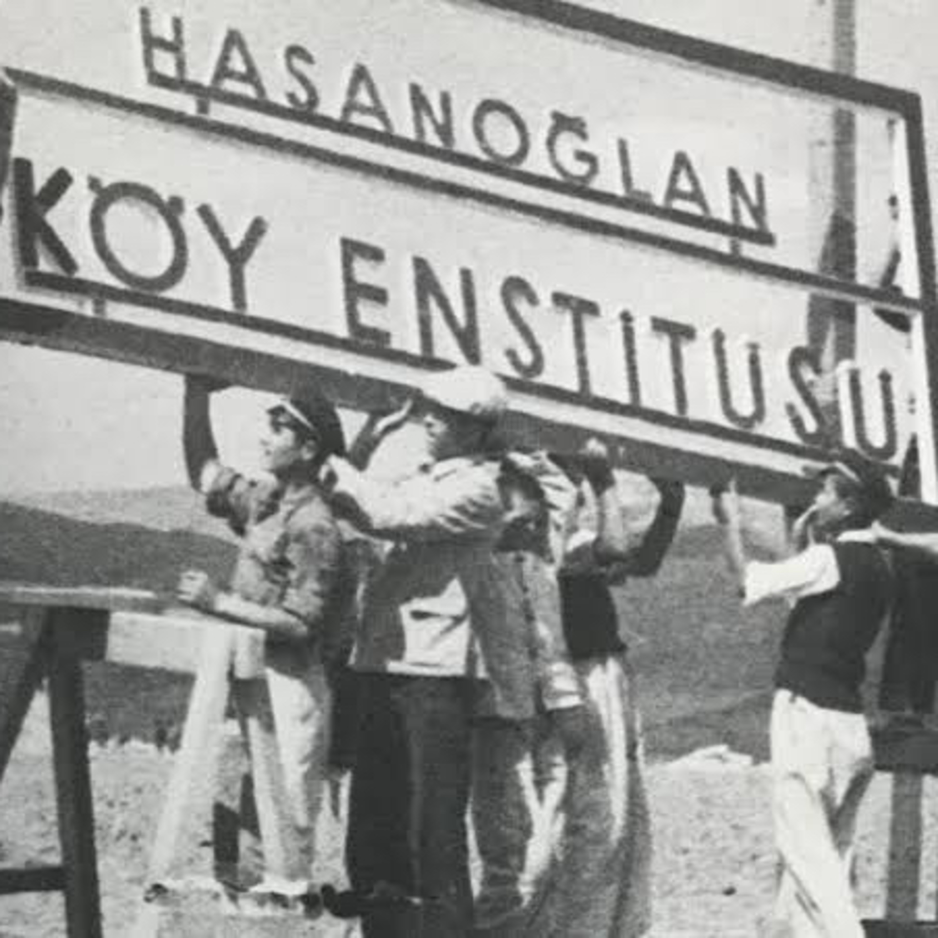 Muassır Medeniyete Açılan Kapı: Köy Enstitüleri Nedir?
