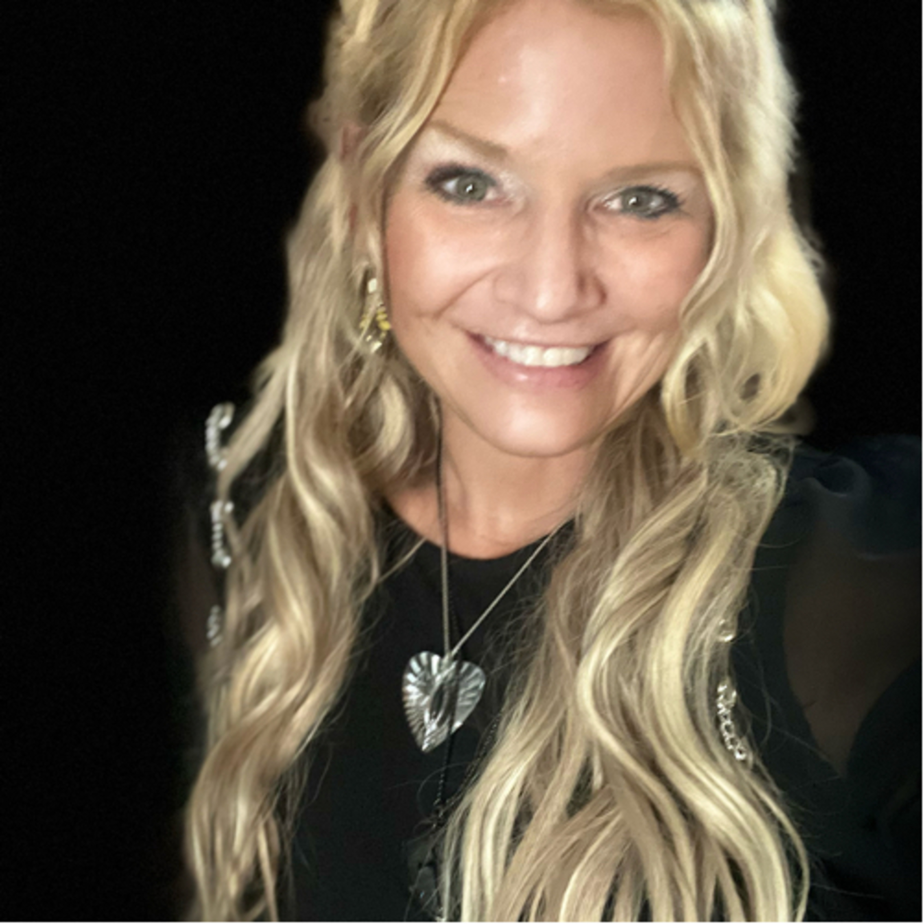 THE VAGINAZ - Raw Sex Talk, Real Relationships and Unfiltered AI Truth with Debbie Diaz