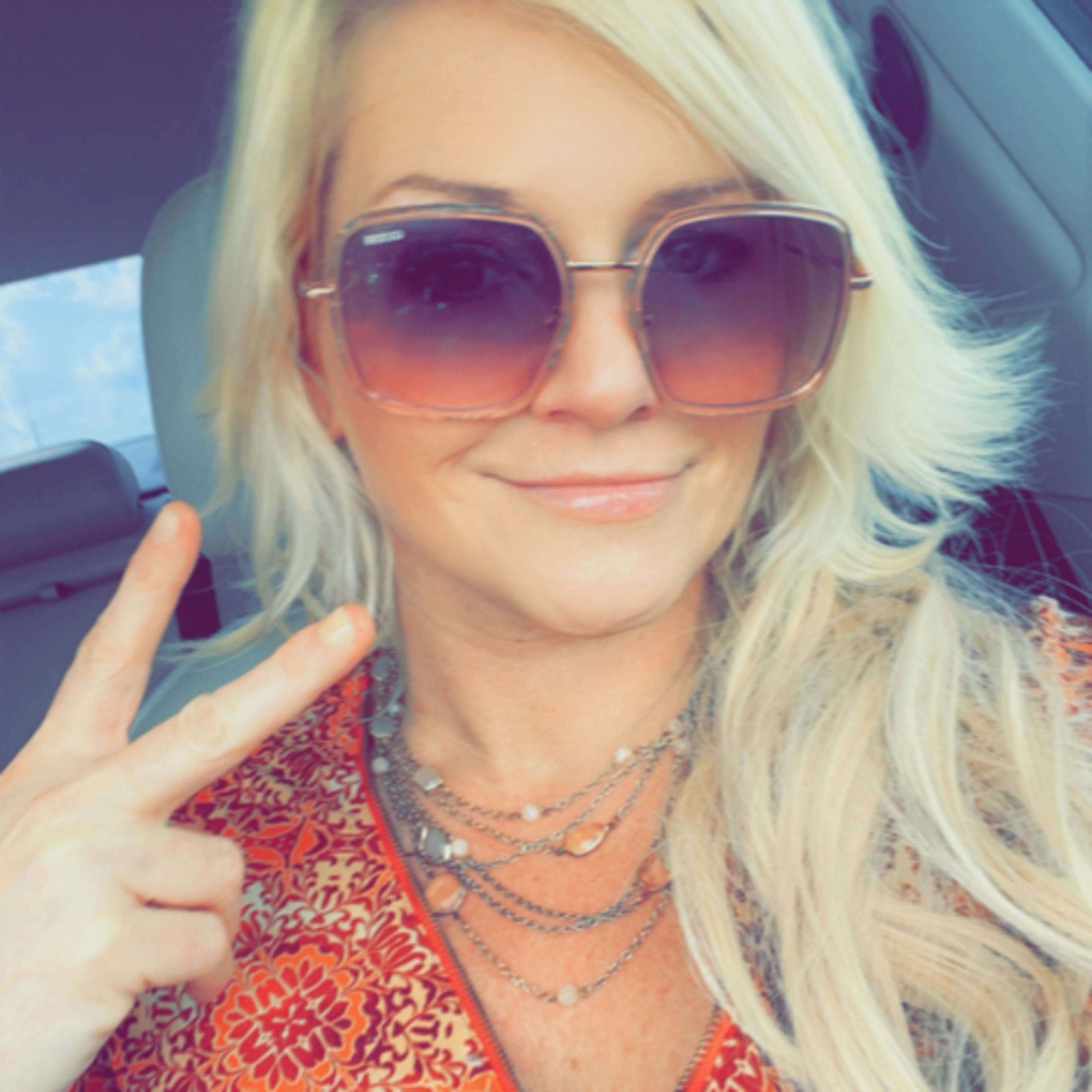 THE VAGINAZ - Raw Sex Talk, Real Relationships and Unfiltered AI Truth with Debbie Diaz