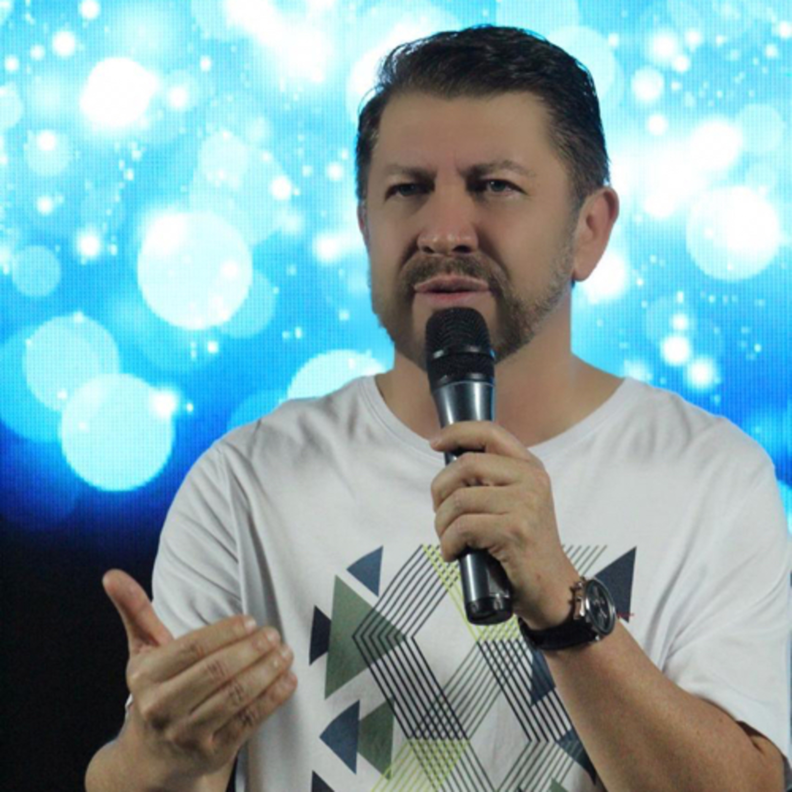 CULTO DE MILAGRES COM PR. JEFFERSON CAMPOS | 30 Abril episode artwork