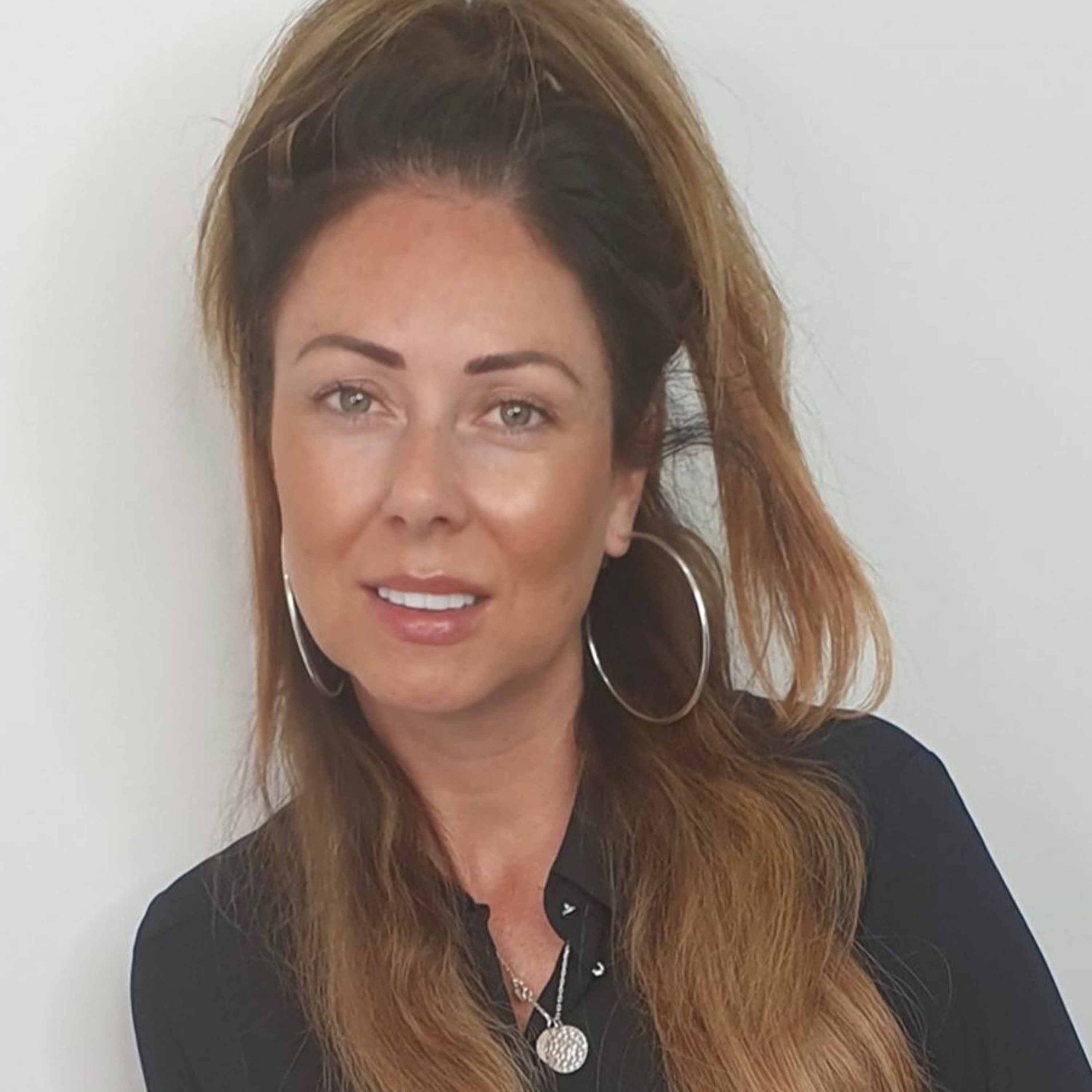 A Question Of Confidence with Joanna Lee (previously known as Behind The Lashes)