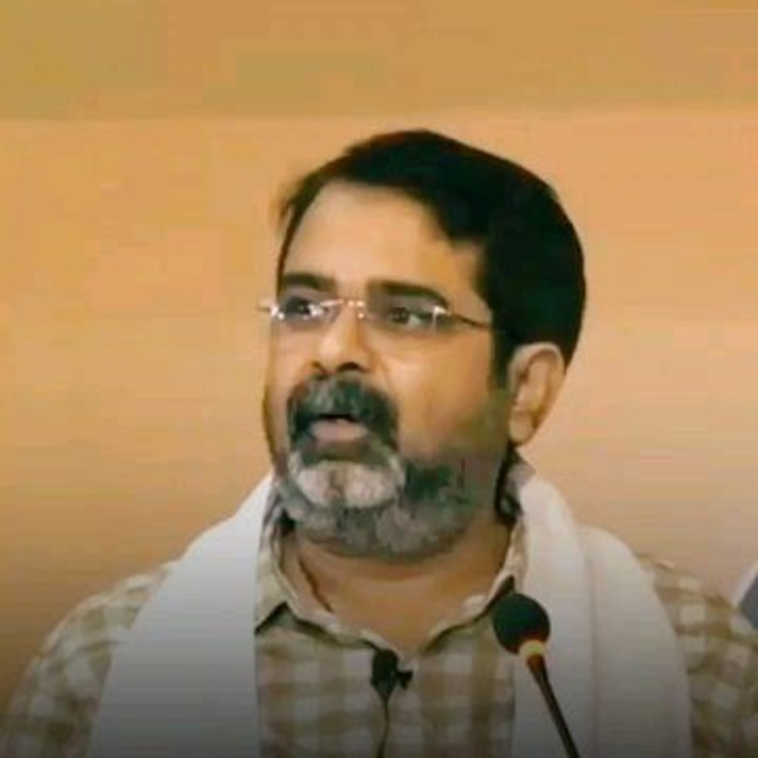 ध्यान करते समय मन में अजीब अजीब से विचार क्यों आते हैं ? Guidance For Youth's || avadh ojha sir


 episode artwork