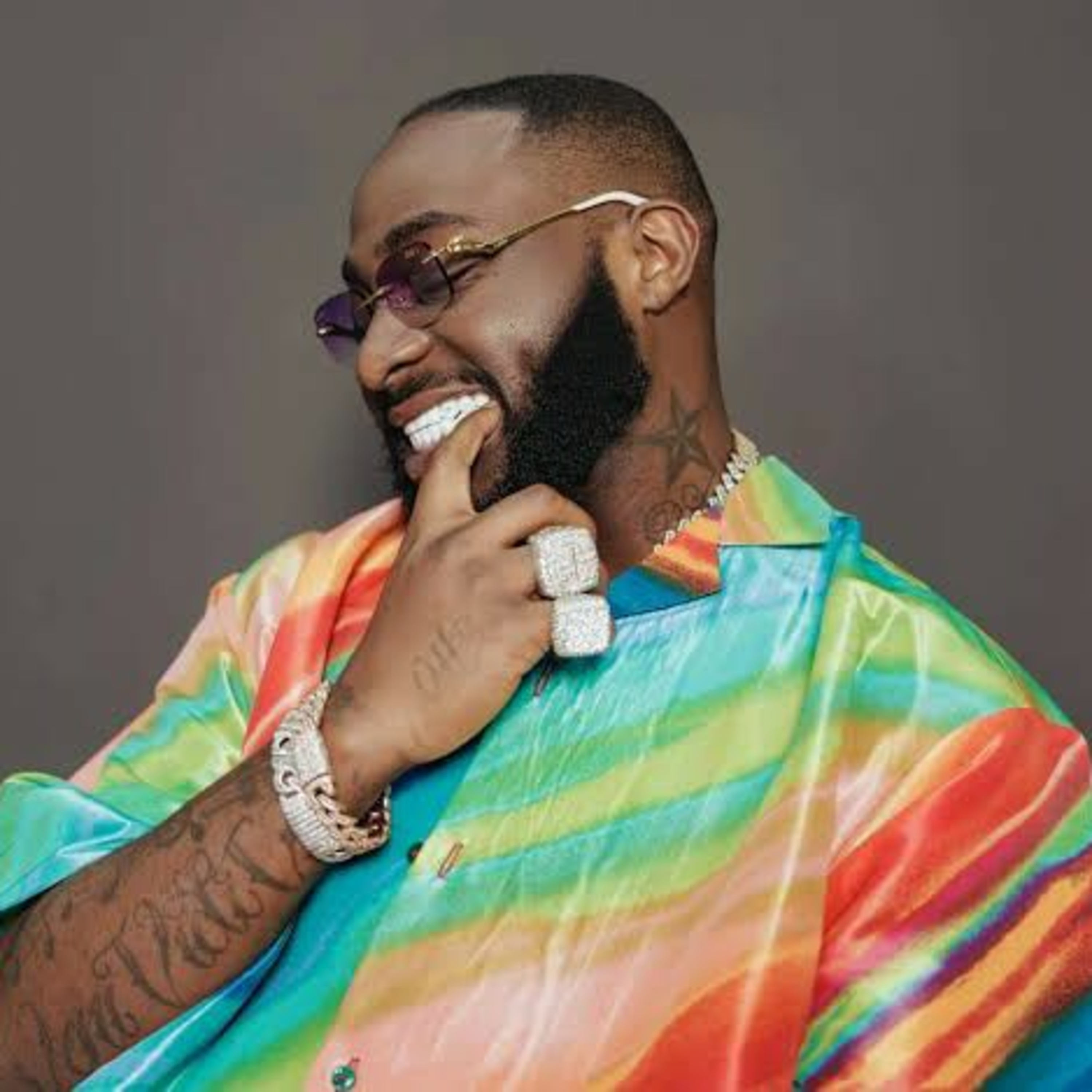 Singer Davido reveals how he had a recording studio in his father's house and he is not aware. episode artwork