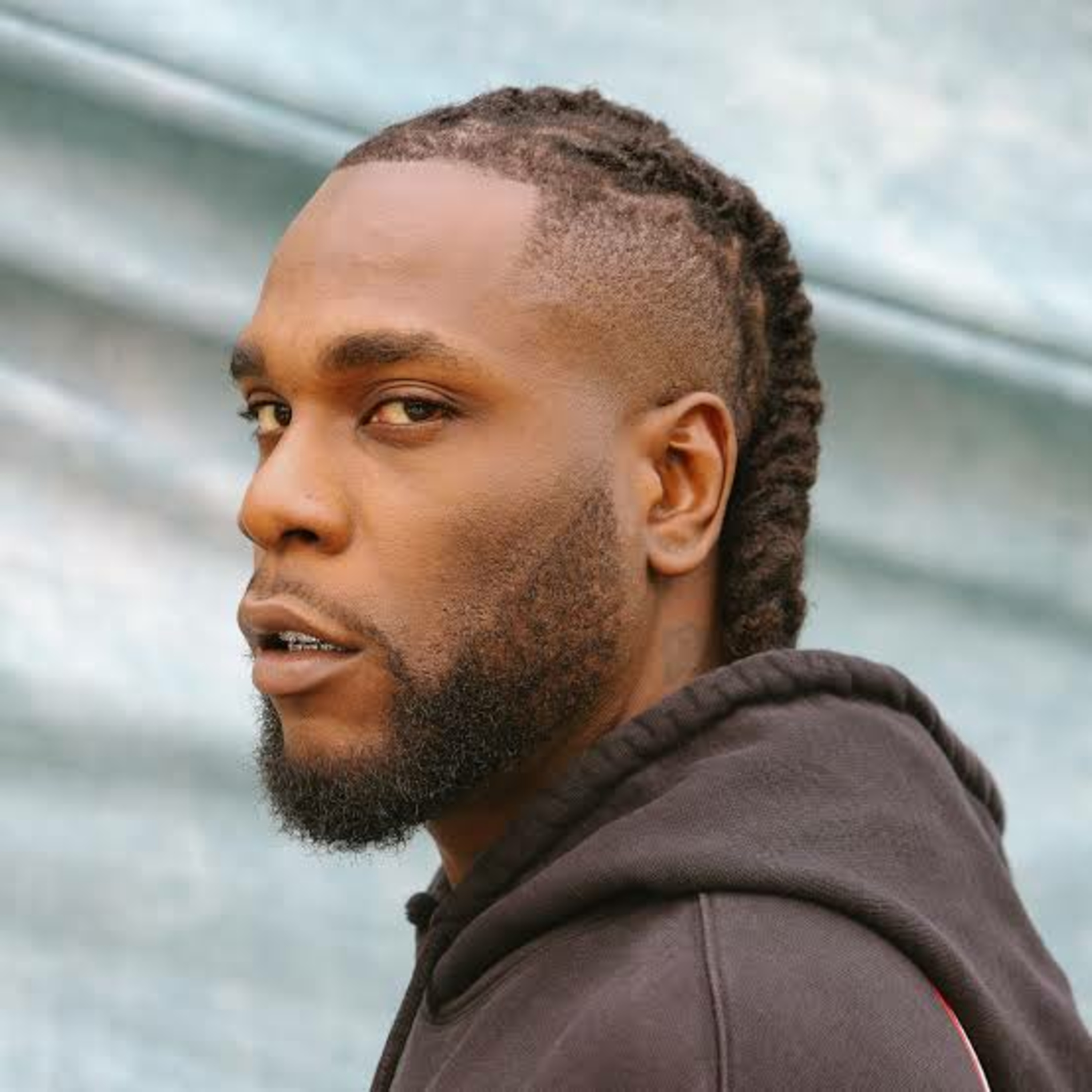 Singer Burnaboy apologizes to Nigeria blogs episode artwork