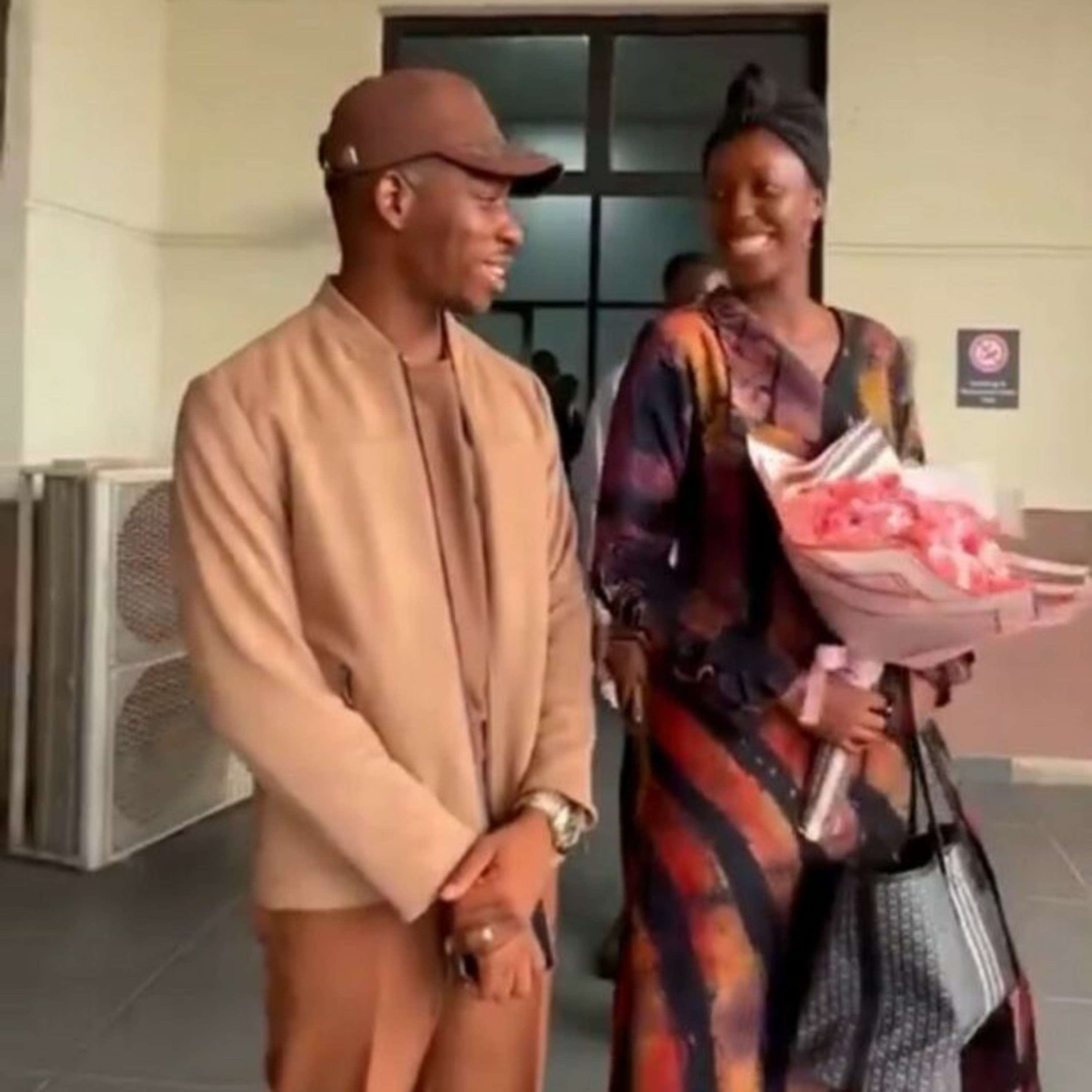 Moses Bliss and wife spotted at an event episode artwork