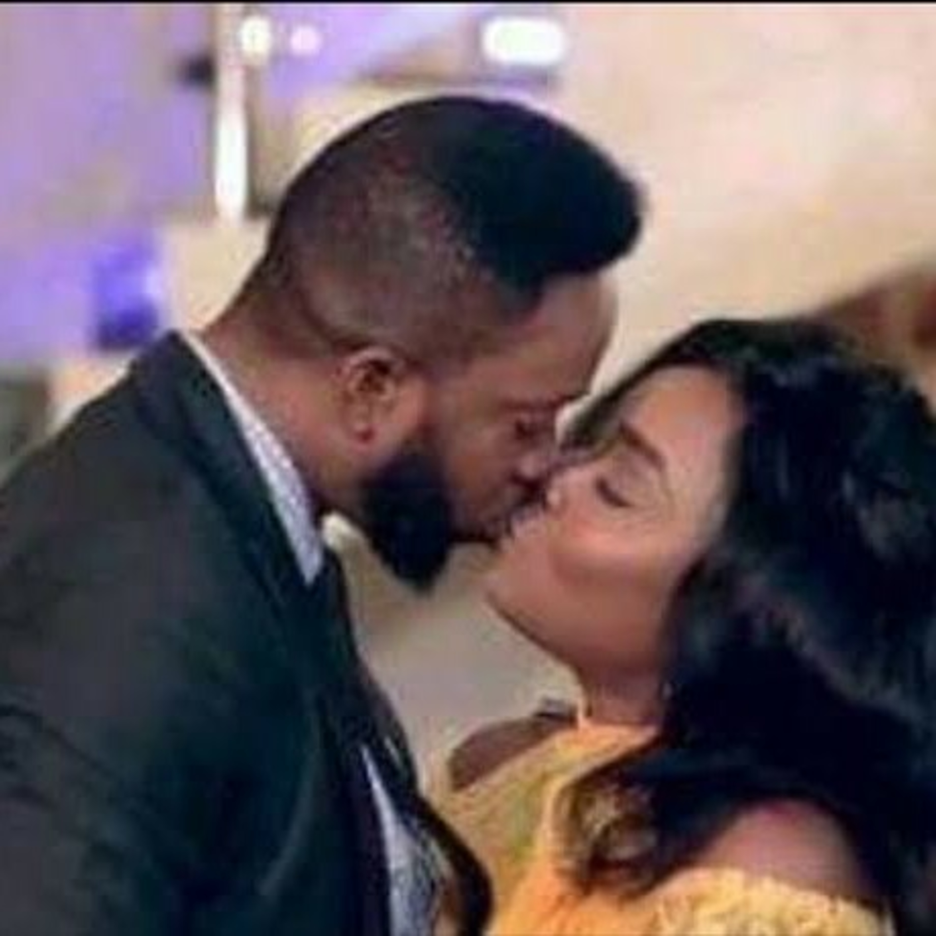 Man calls out Ruth Kabiri for kissing in a movie set episode artwork