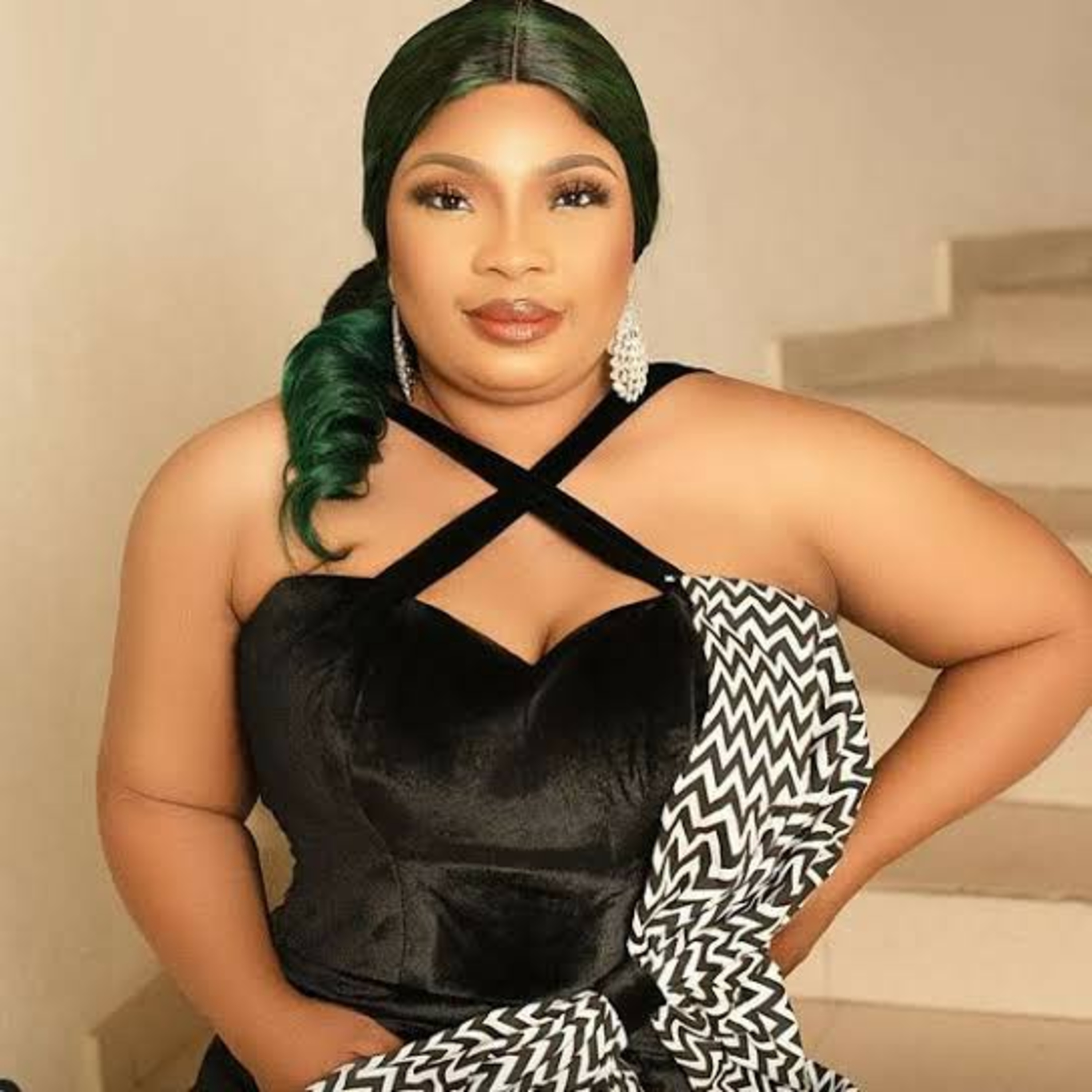 Laide Bakare reveals it's hard to find true love as an actress. episode artwork